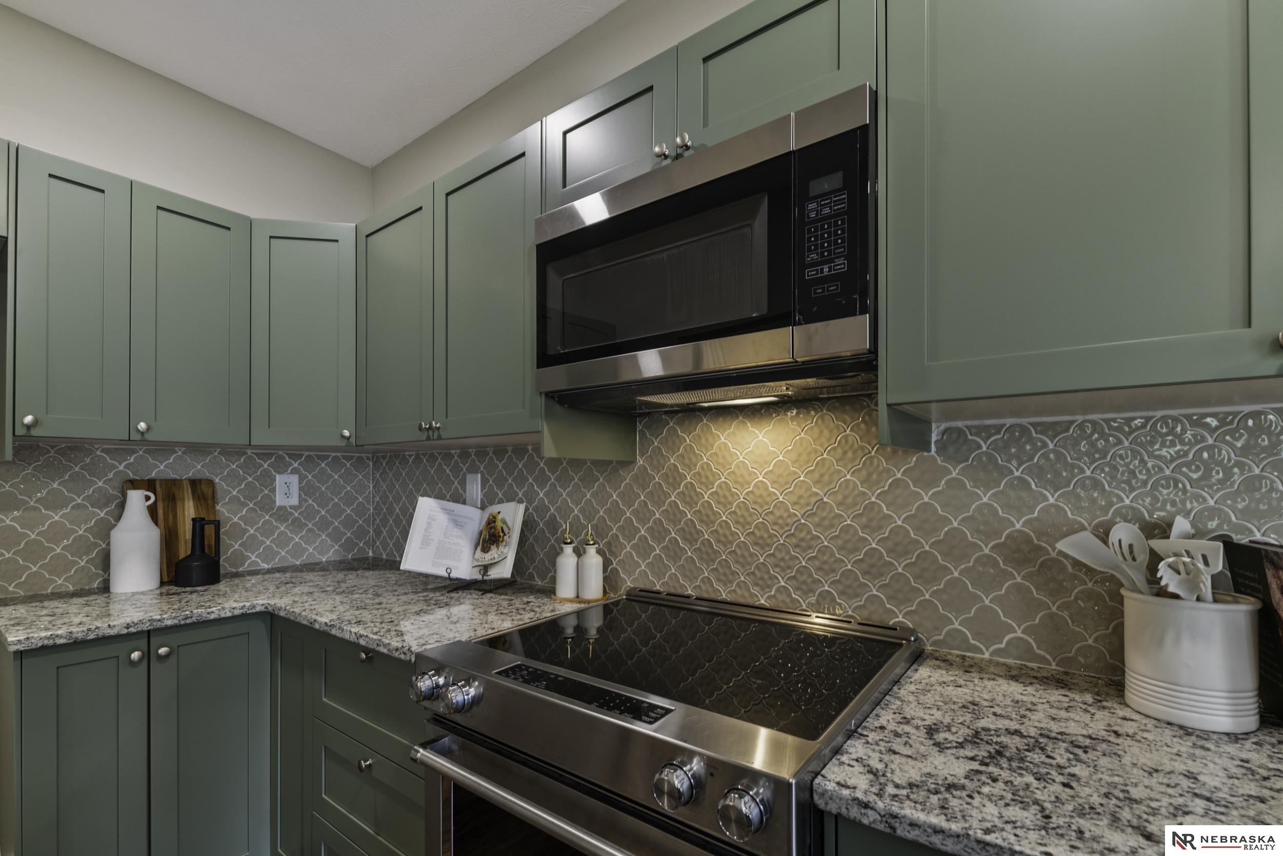 5805 Florence Boulevard, Omaha, Nebraska image 21