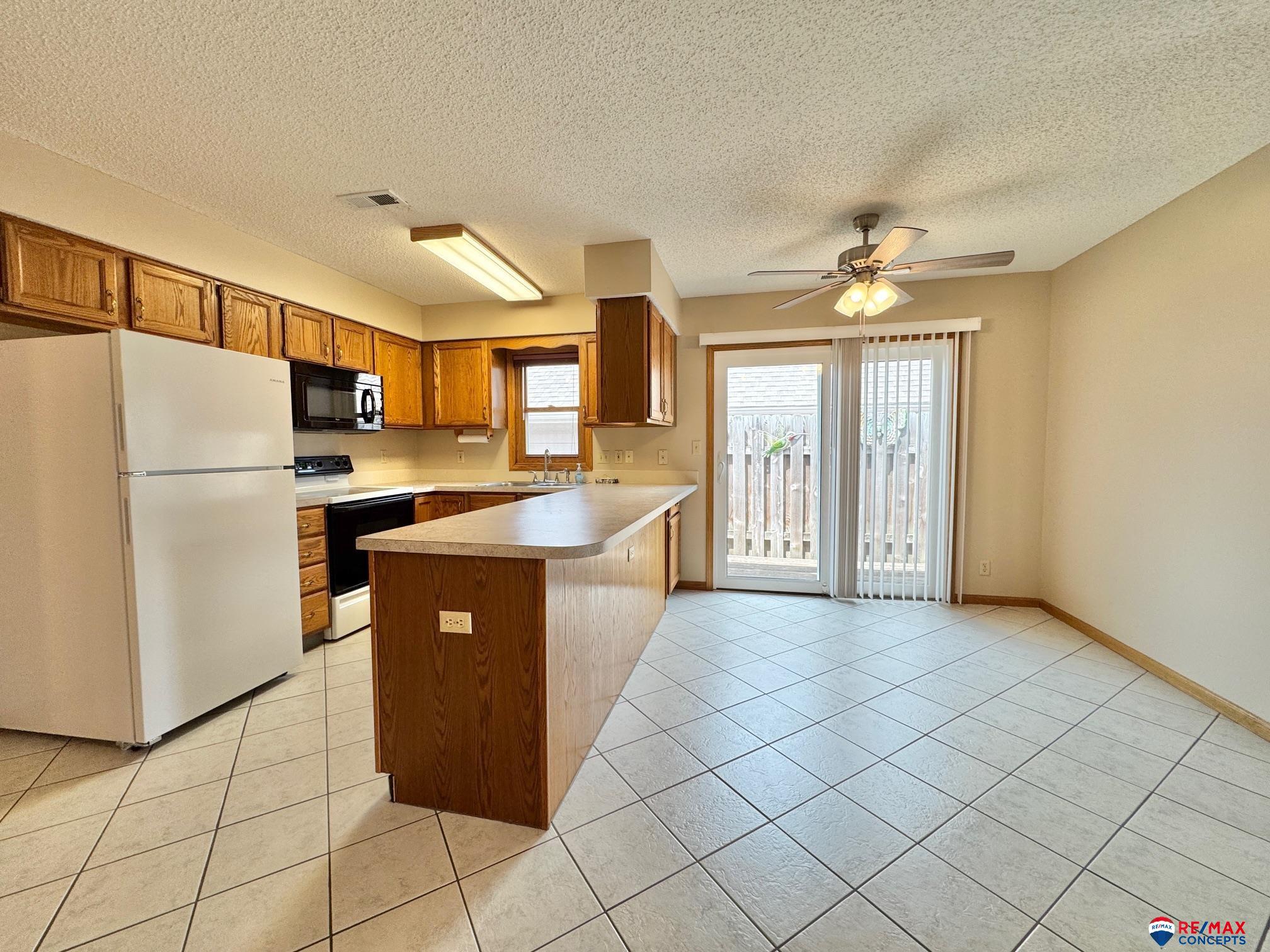 3333 Glenhaven Place, Lincoln, Nebraska image 4