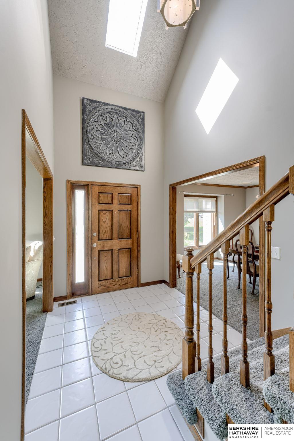 7095 Lakota Lane, Fort Calhoun, Nebraska image 5