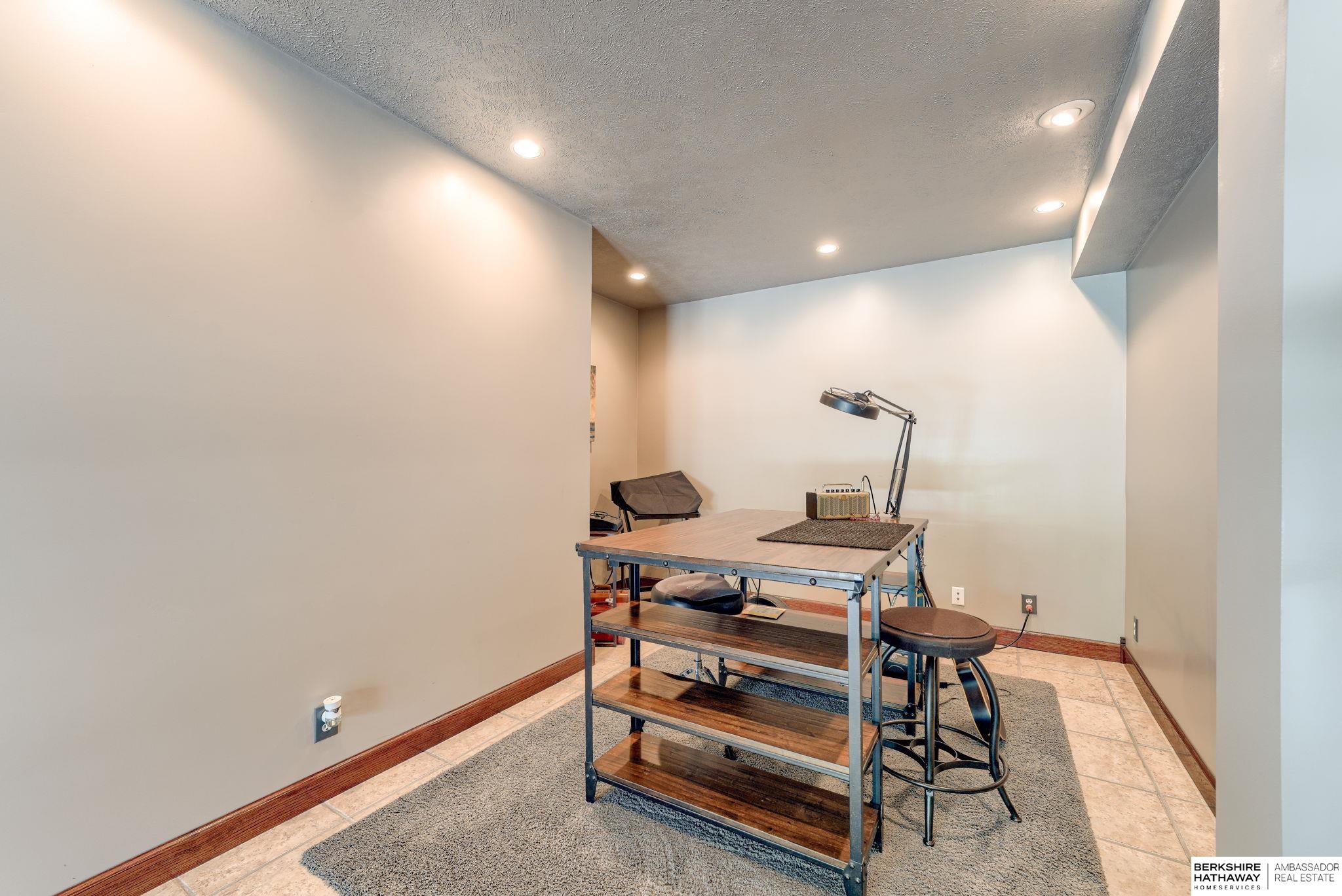 7095 Lakota Lane, Fort Calhoun, Nebraska image 44
