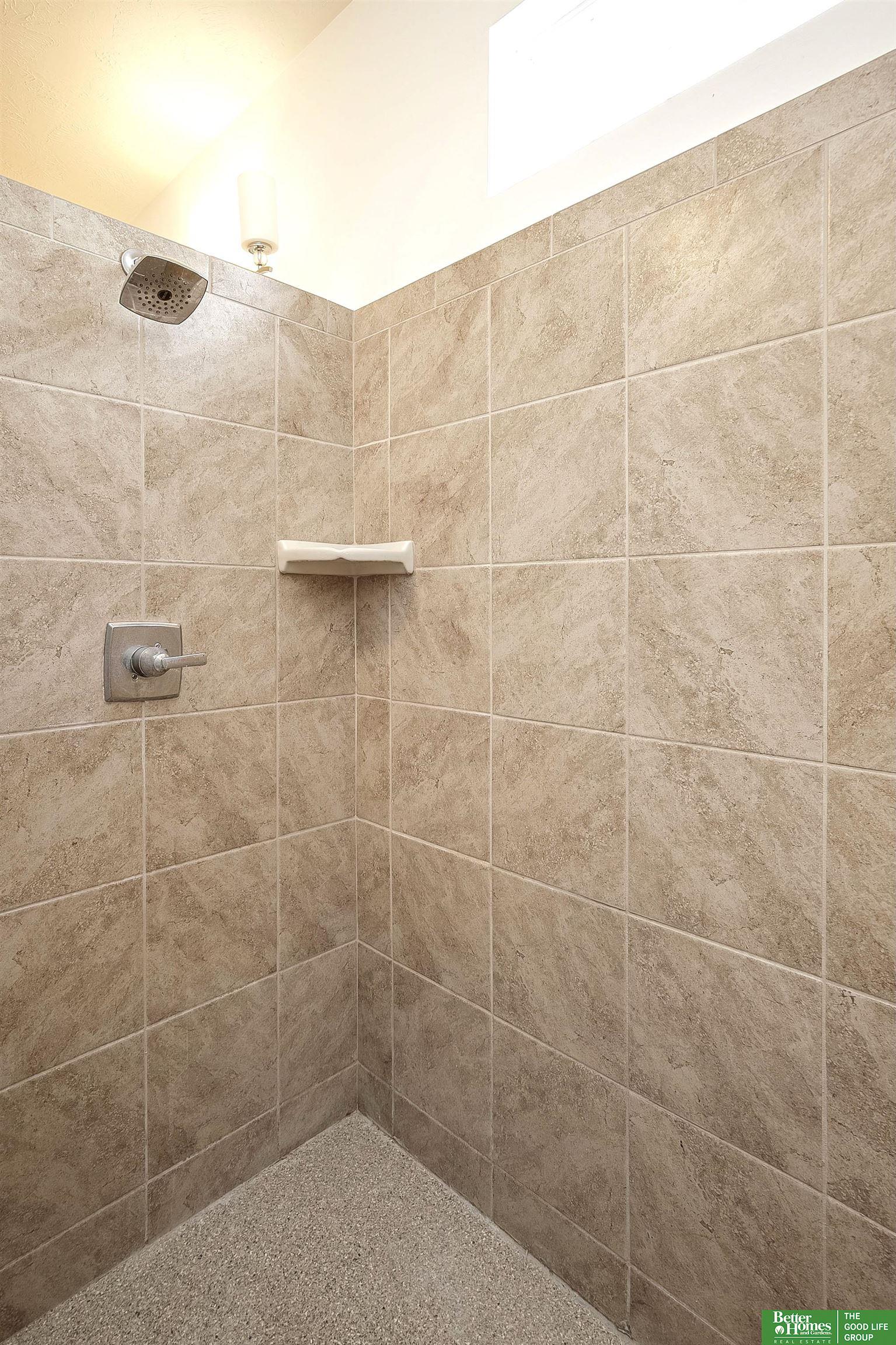2627 N 166th Street, Omaha, Nebraska image 19