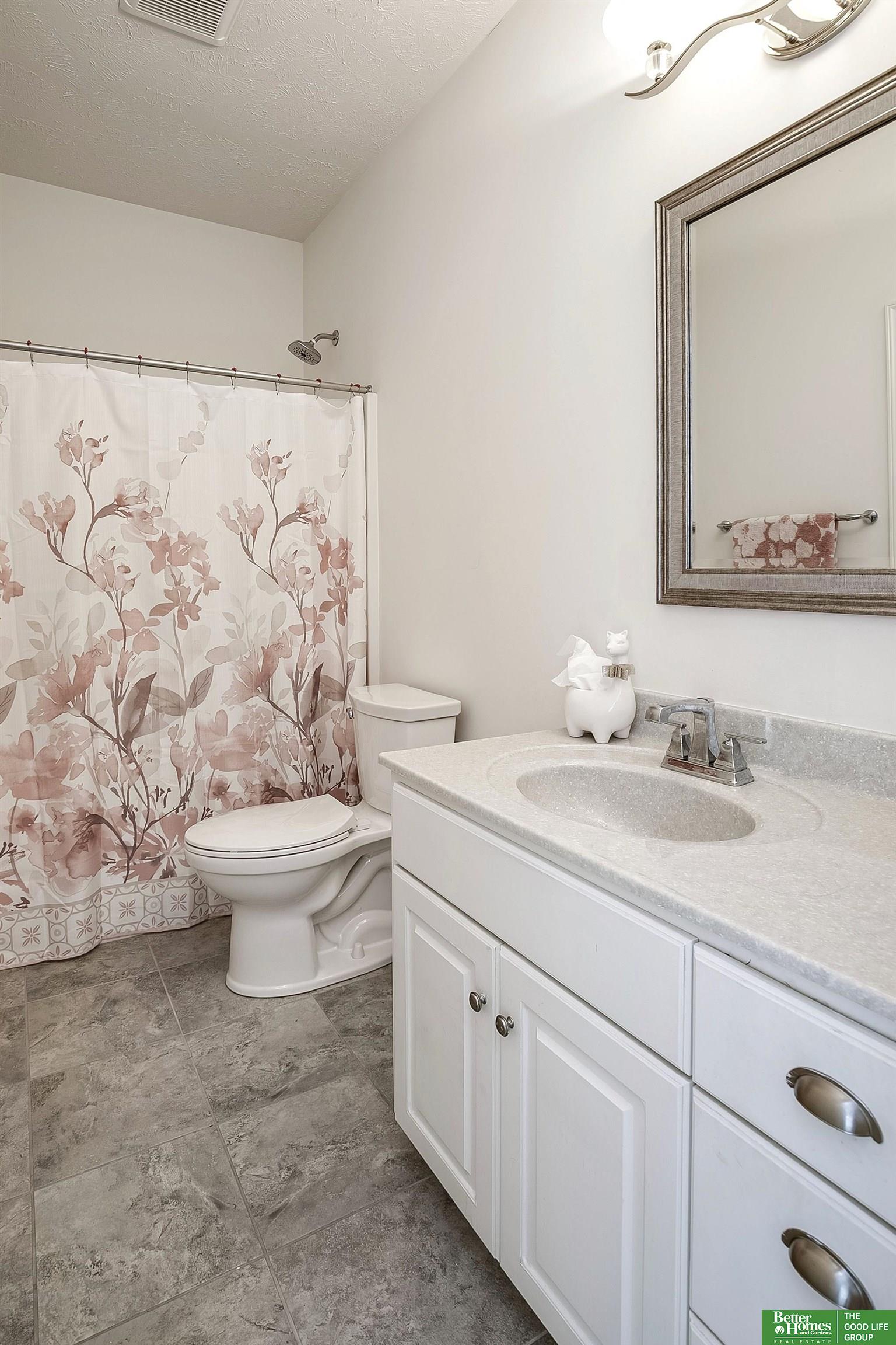 2627 N 166th Street, Omaha, Nebraska image 22