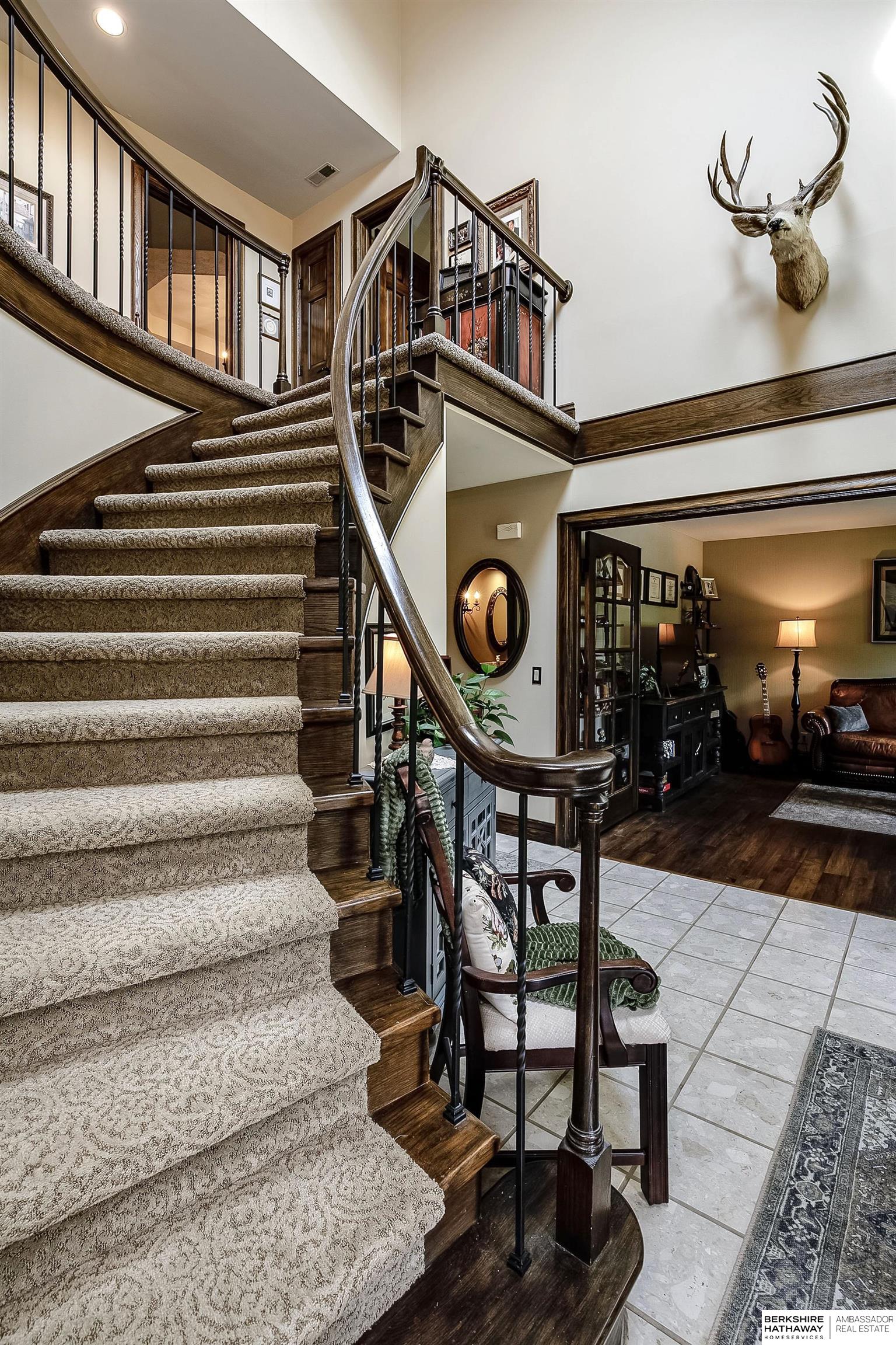 13619 Parker Circle, Omaha, Nebraska image 4