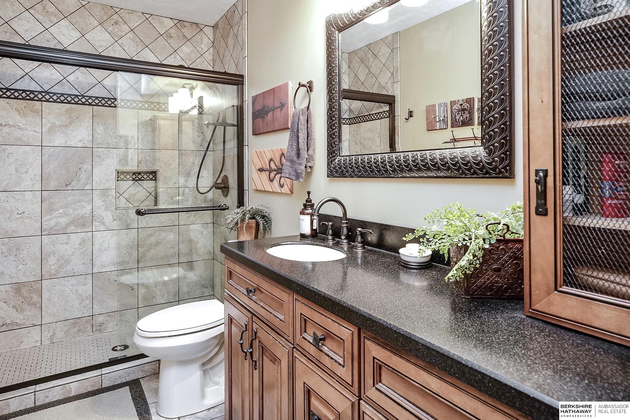 13619 Parker Circle, Omaha, Nebraska image 34