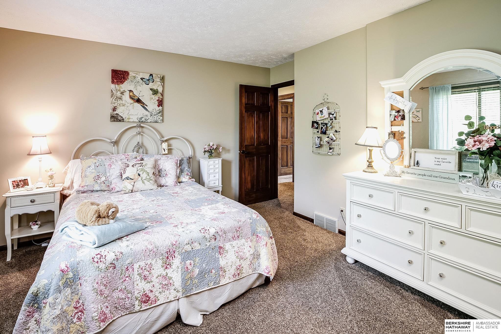 13619 Parker Circle, Omaha, Nebraska image 37