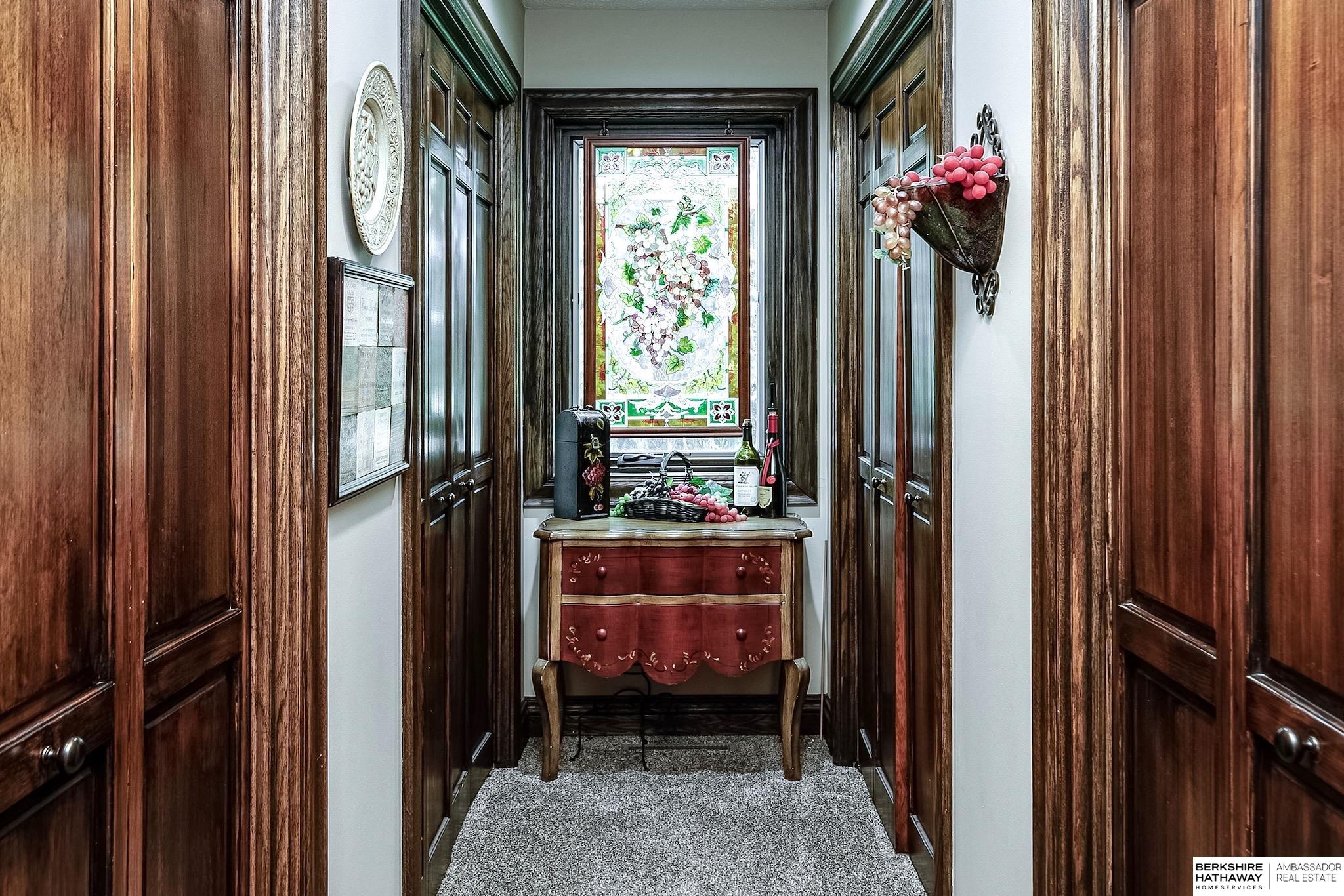 13619 Parker Circle, Omaha, Nebraska image 9