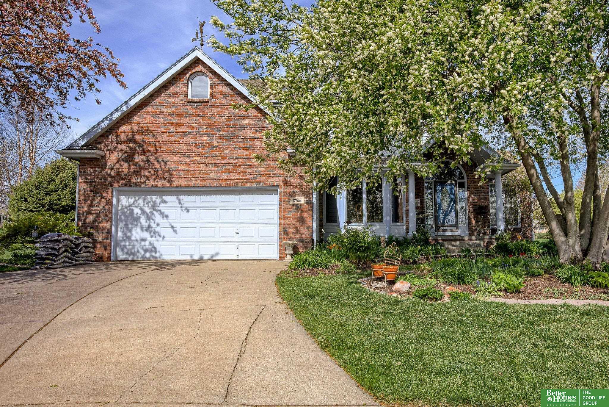 17616 Ventana Circle, Omaha