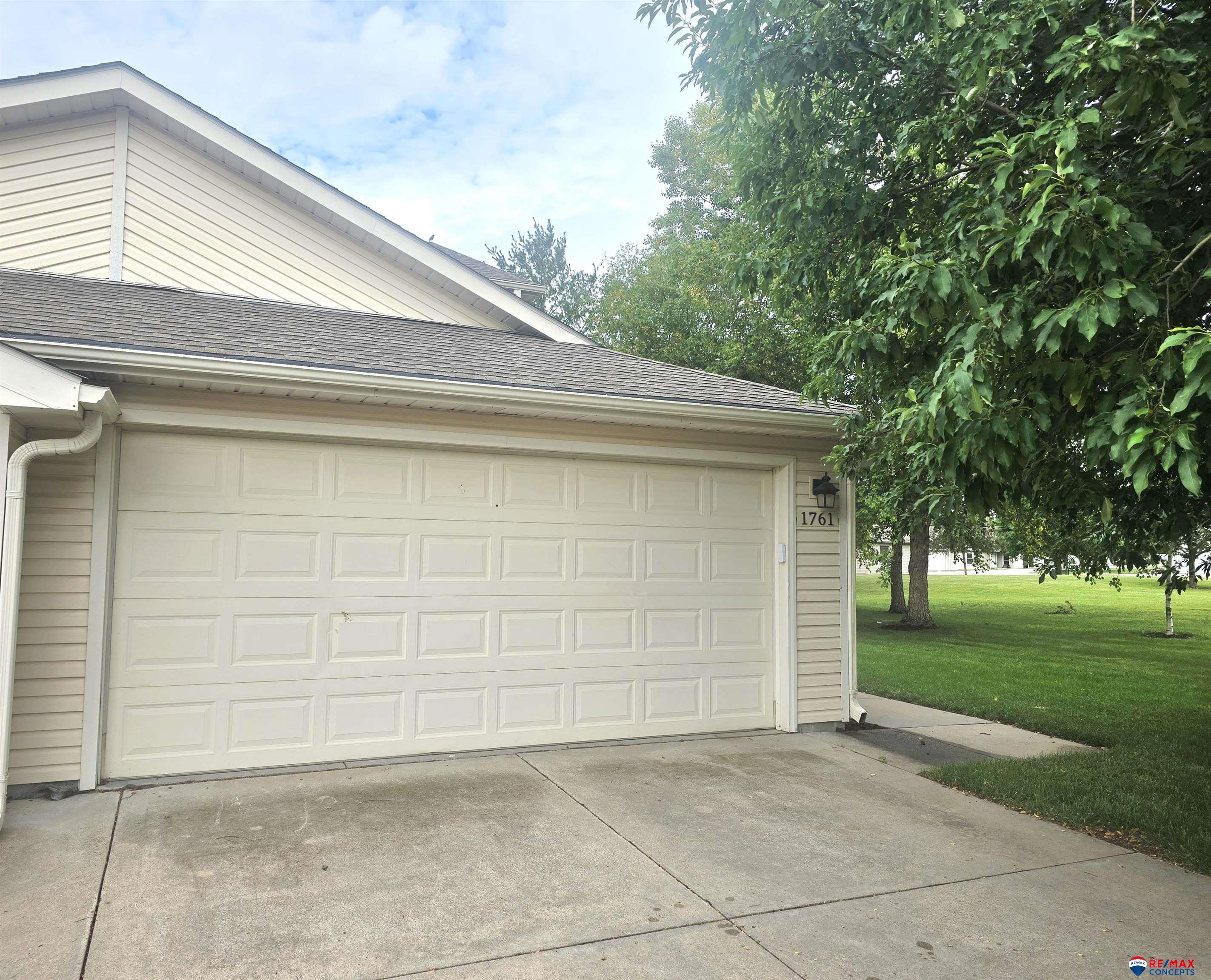 1761 Surfside Drive #20, Lincoln, Nebraska image 1