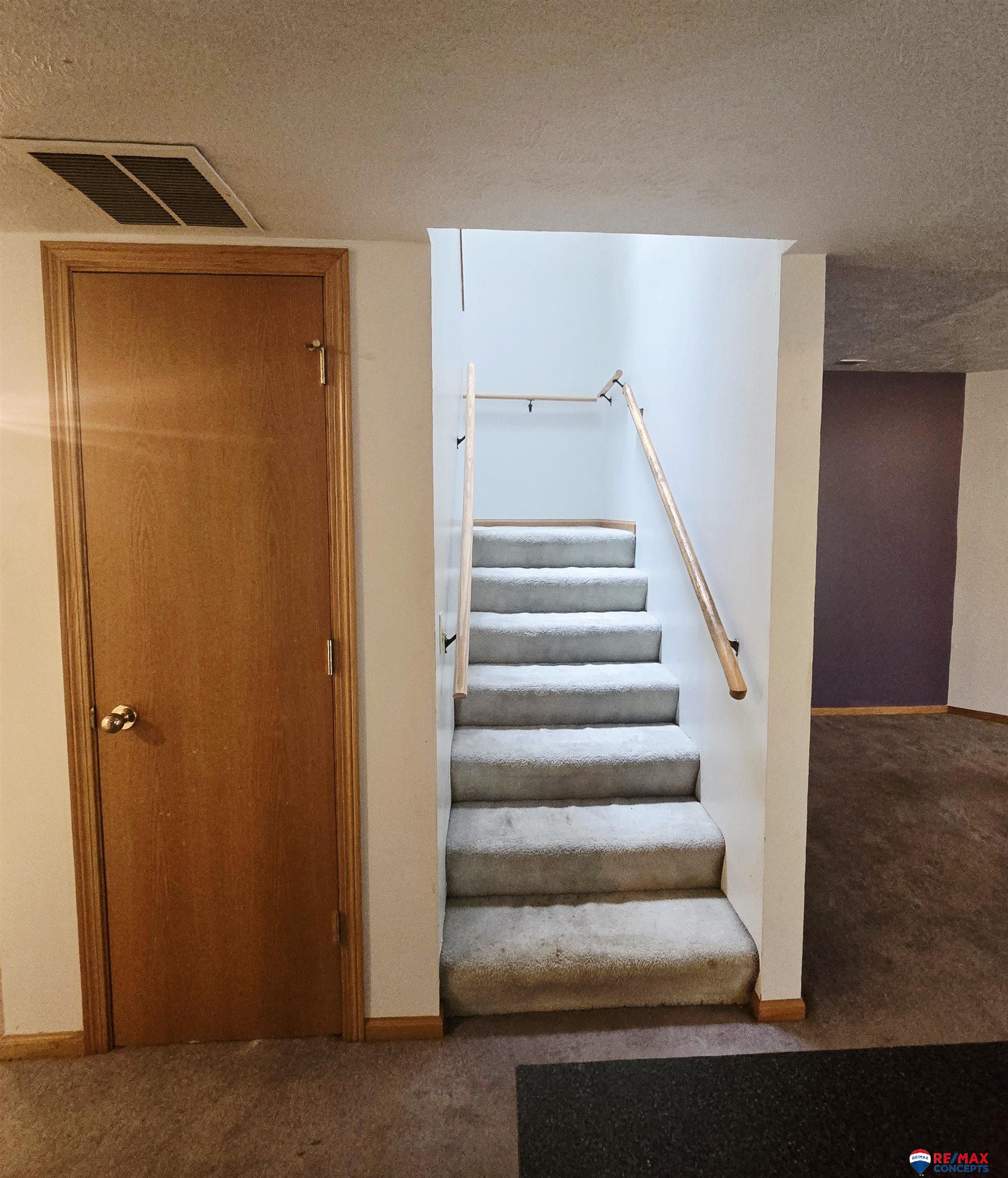 1761 Surfside Drive #20, Lincoln, Nebraska image 20