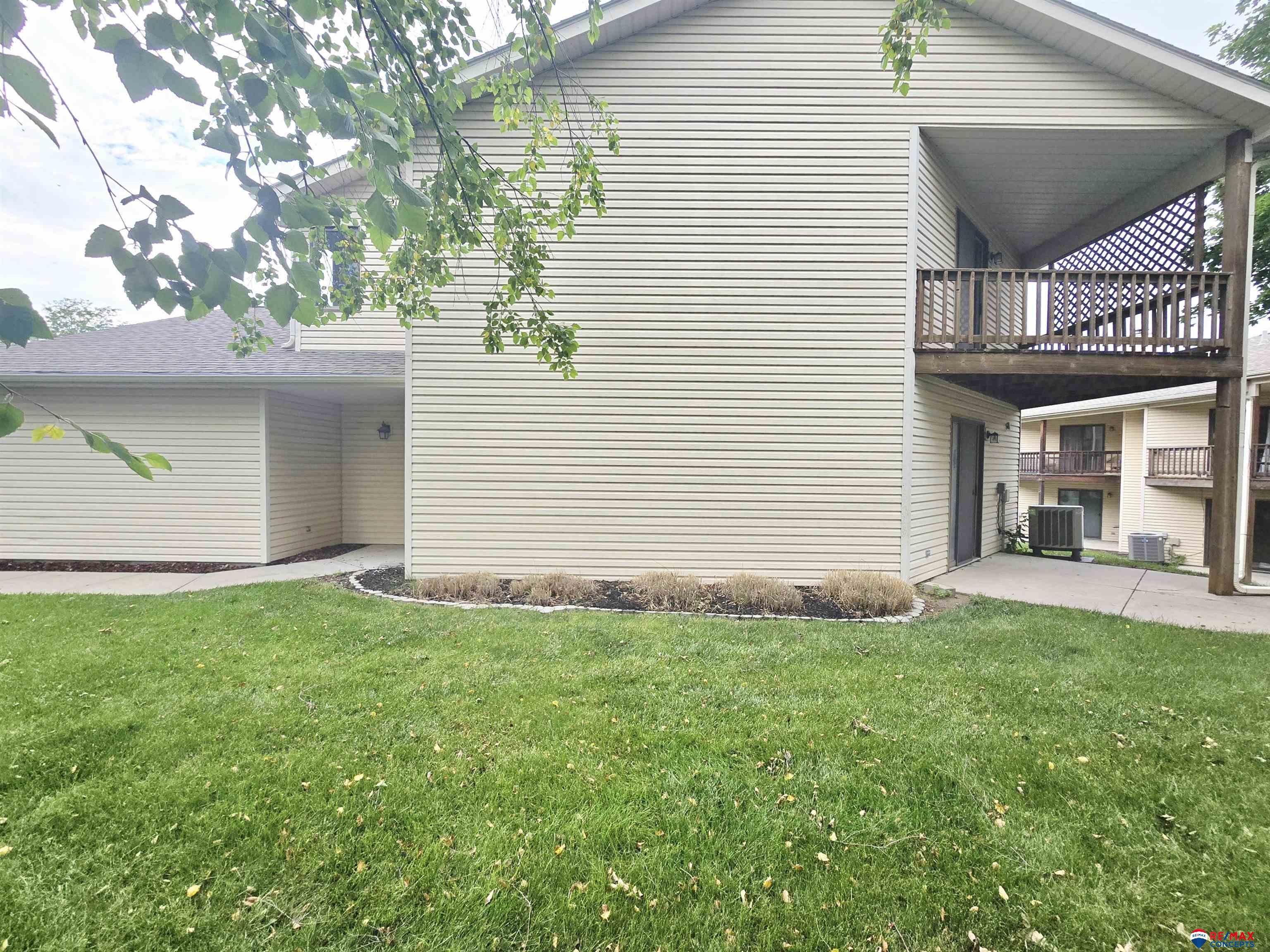 1761 Surfside Drive #20, Lincoln, Nebraska image 4
