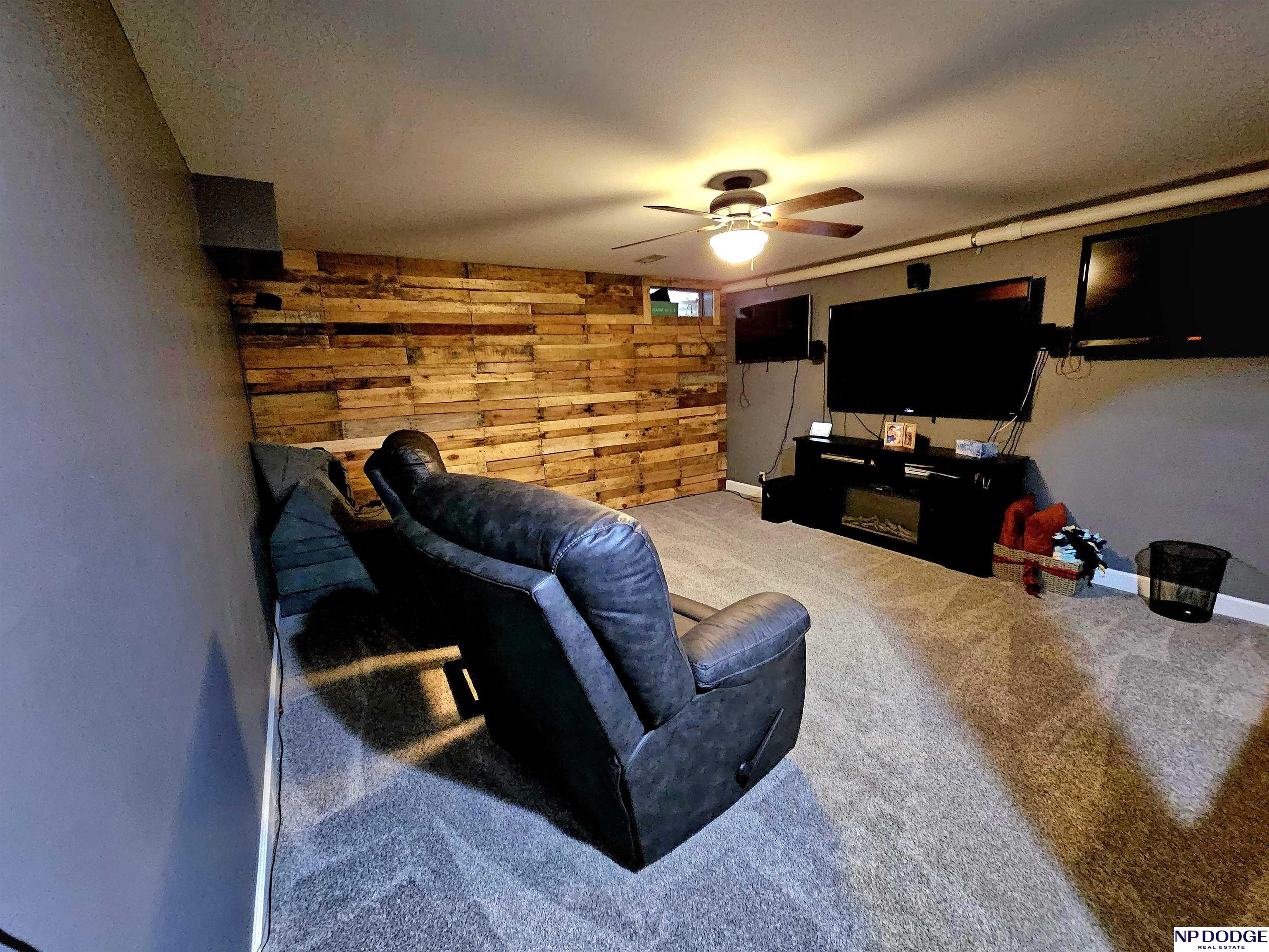 12724 Miami Circle, Omaha, Nebraska image 16