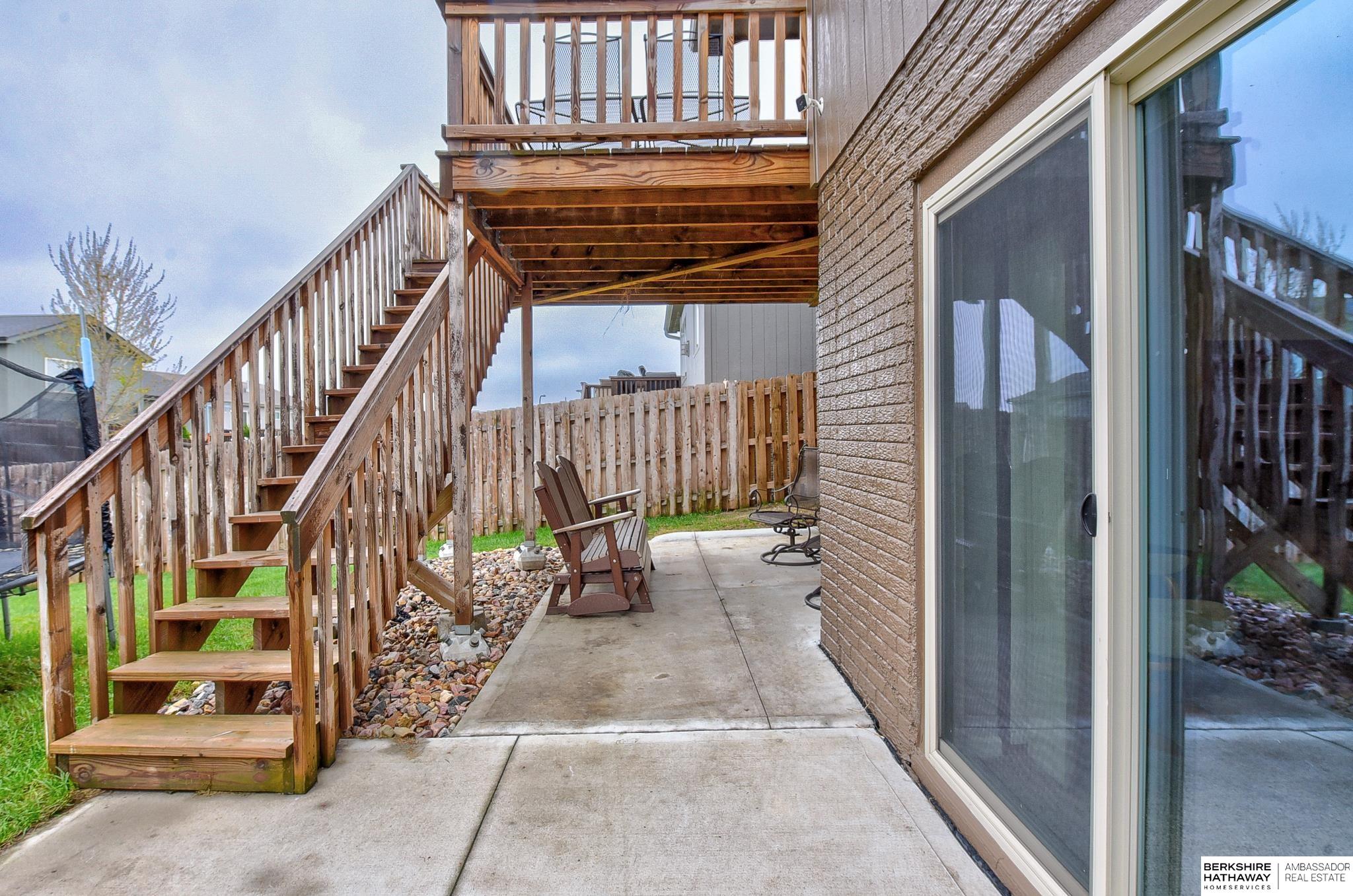 14562 Potter Circle, Bennington, Nebraska image 3