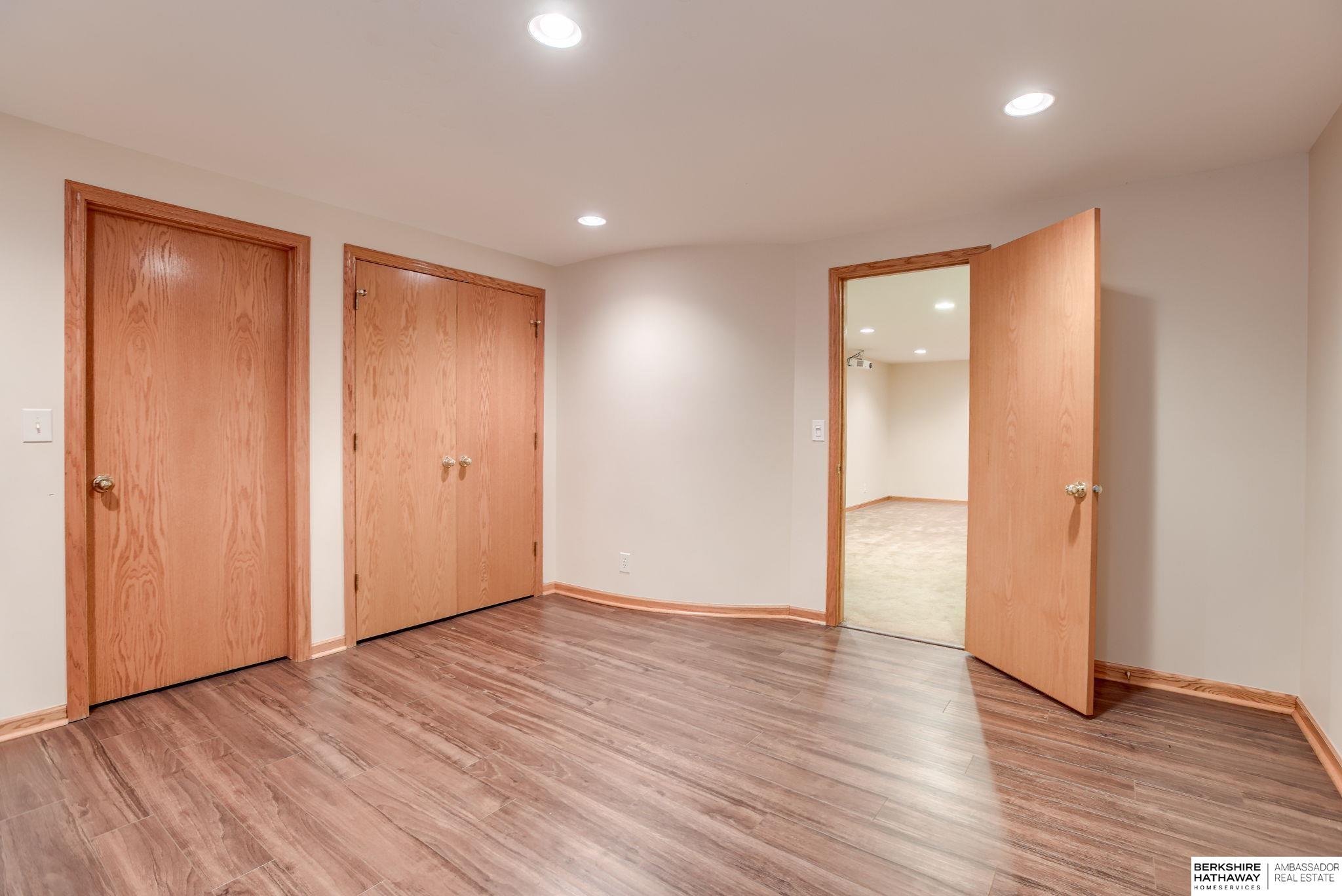 13406 Erskine Street, Omaha, Nebraska image 33