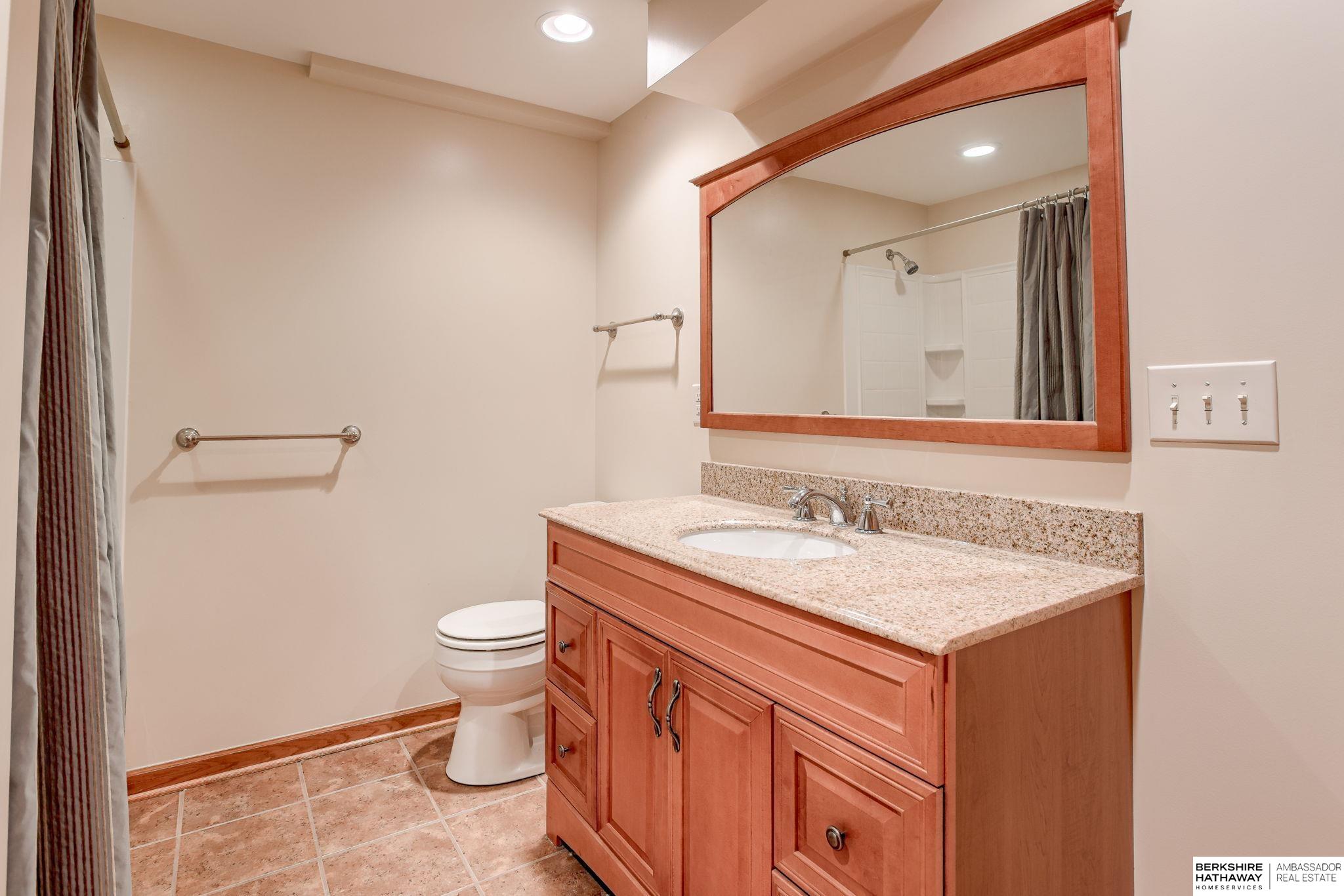 13406 Erskine Street, Omaha, Nebraska image 35