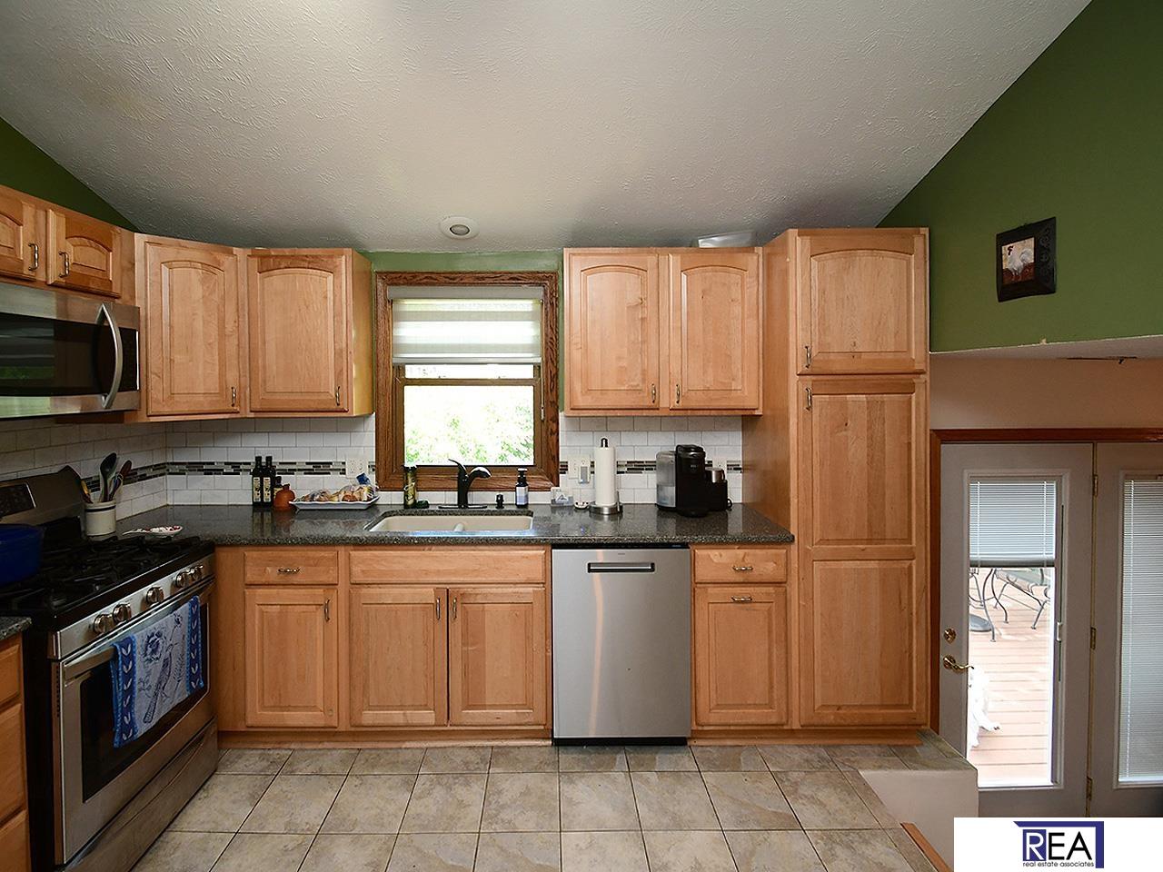 4711 S 102nd Street, Omaha, Nebraska image 7