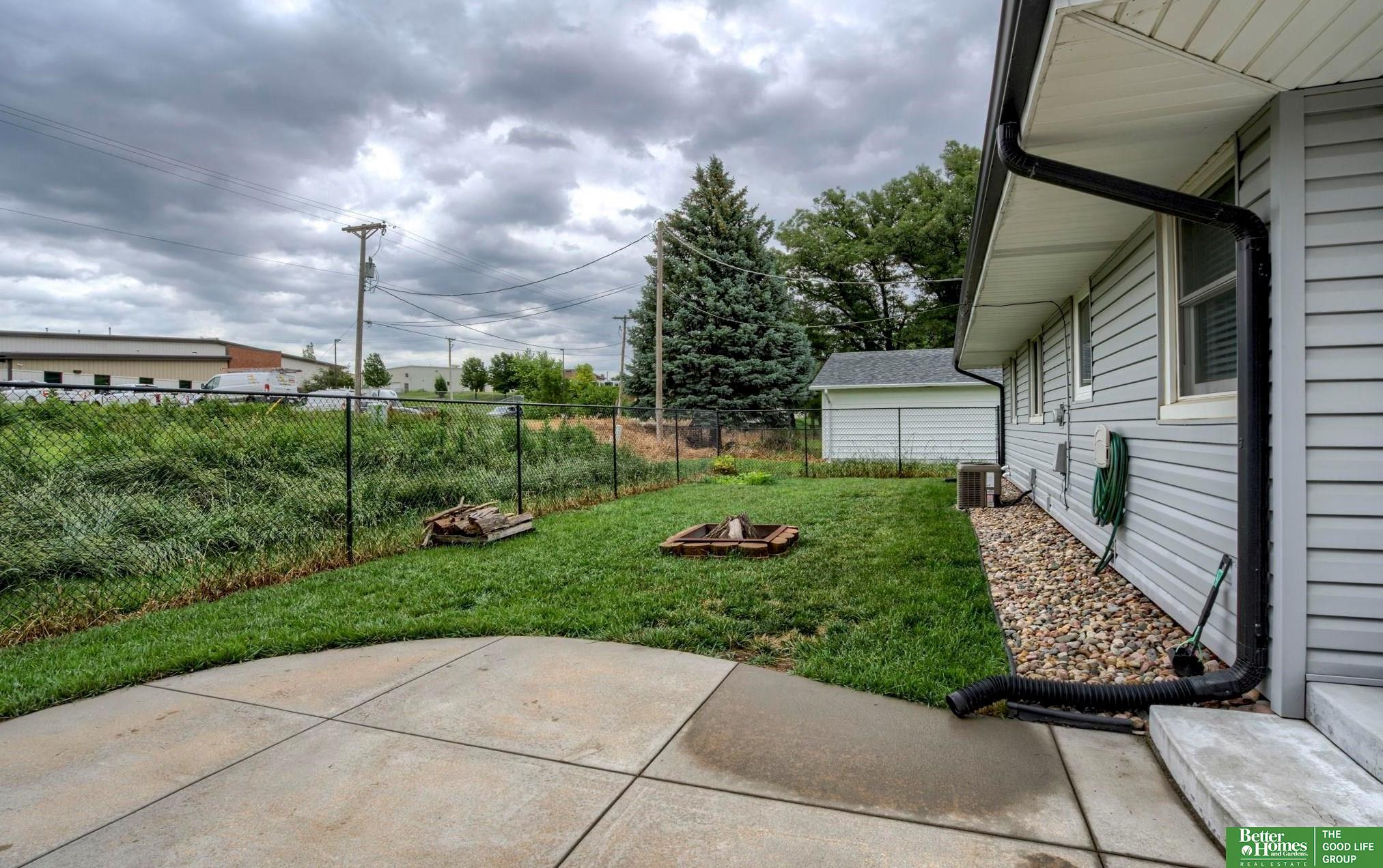 20762 Elkhorn Drive, Elkhorn, Nebraska image 4