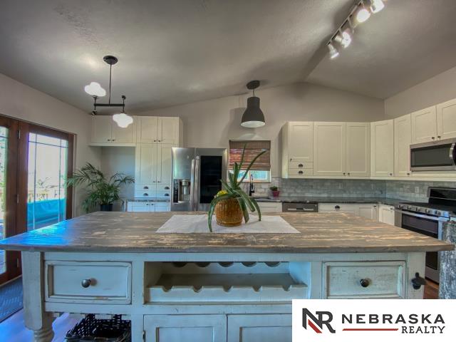 19003 Morrissey Circle, Omaha, Nebraska image 5