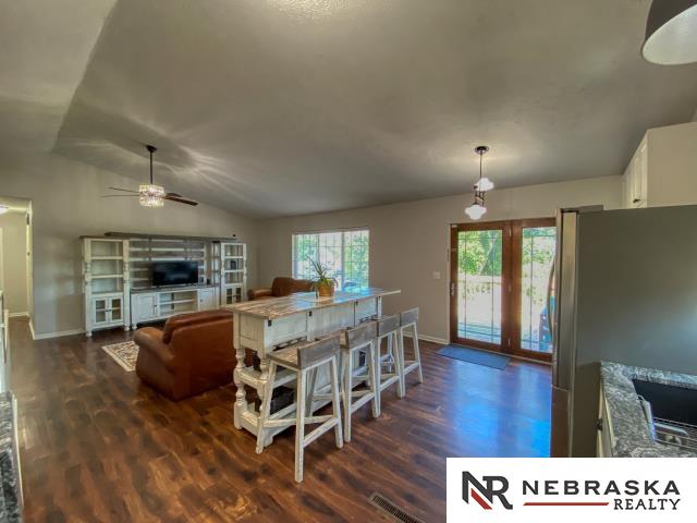 19003 Morrissey Circle, Omaha, Nebraska image 9