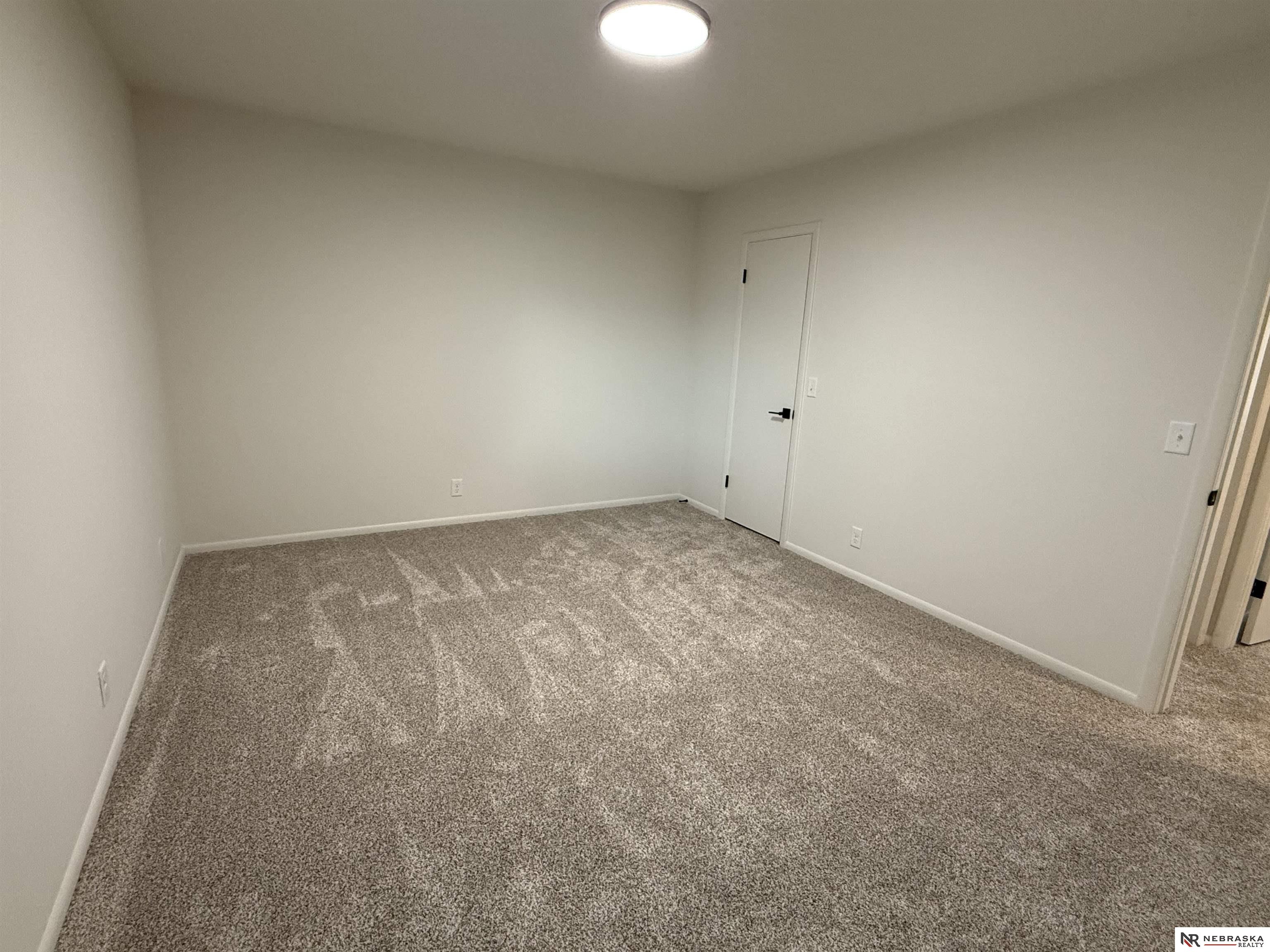 9938 Orchard Circle, Omaha, Nebraska image 9