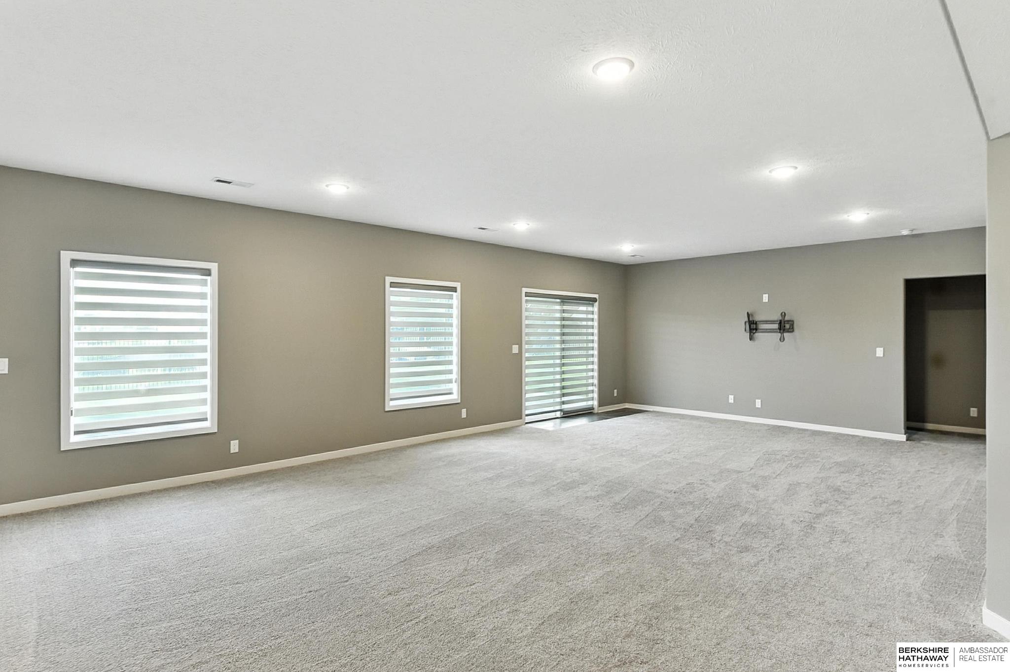 10006 S 188th Street, Omaha, Nebraska image 38