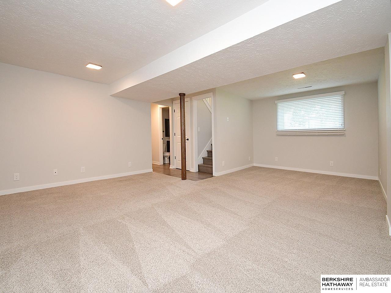 6315 S 109th Street, Omaha, Nebraska image 21
