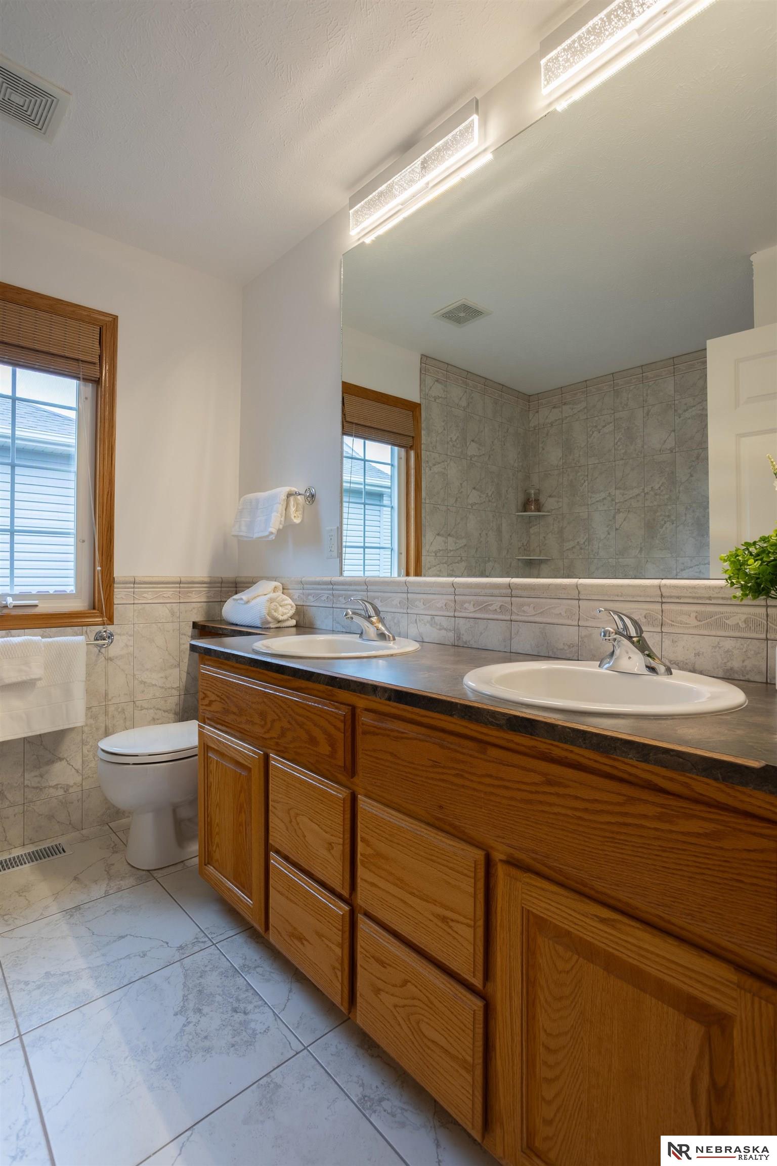 5411 N 15th Street, Lincoln, Nebraska image 20
