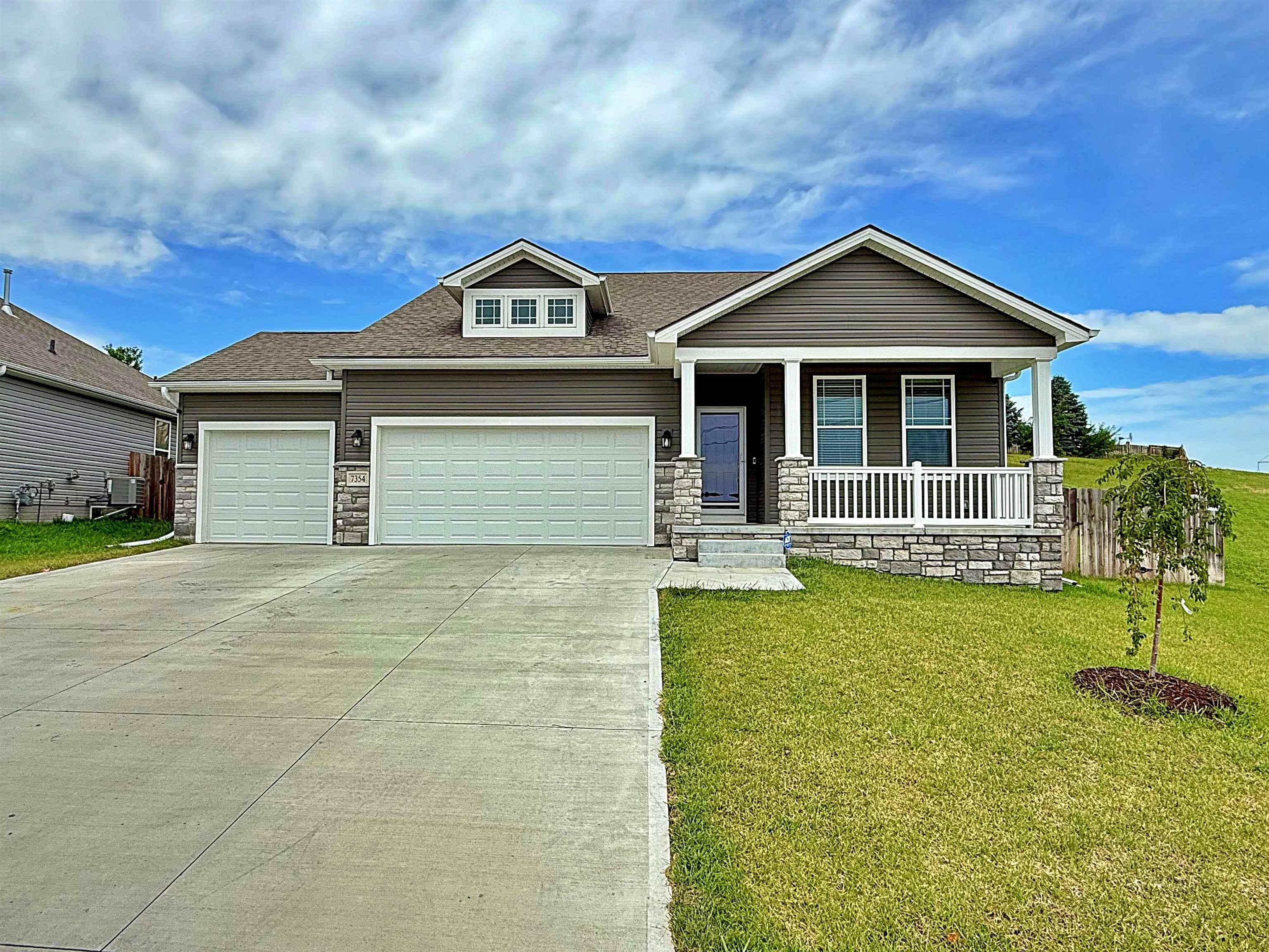 7354 S 185th Street, Omaha, Nebraska image 1