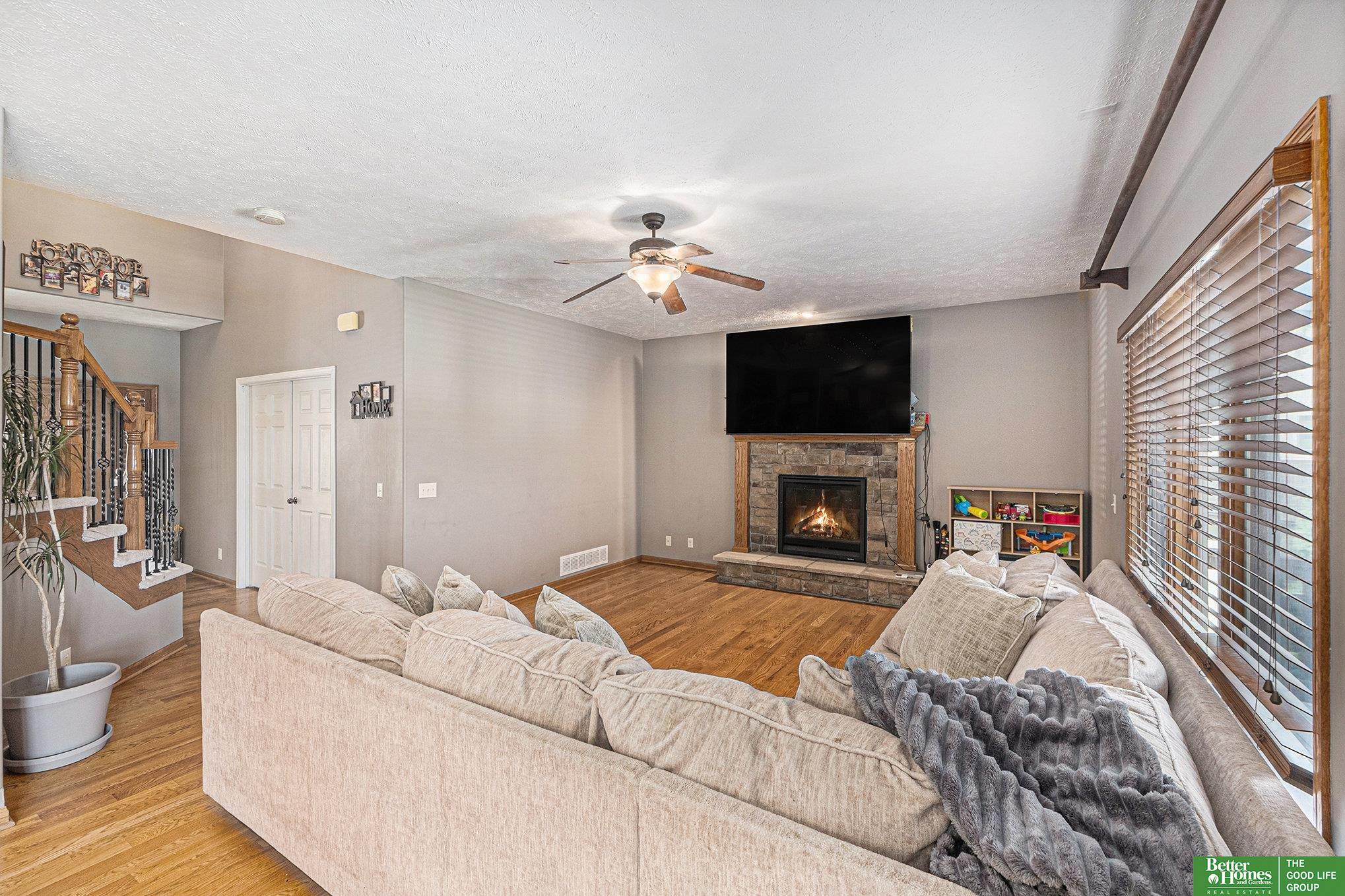 2231 Crystal Creek Drive, Papillion, Nebraska image 11