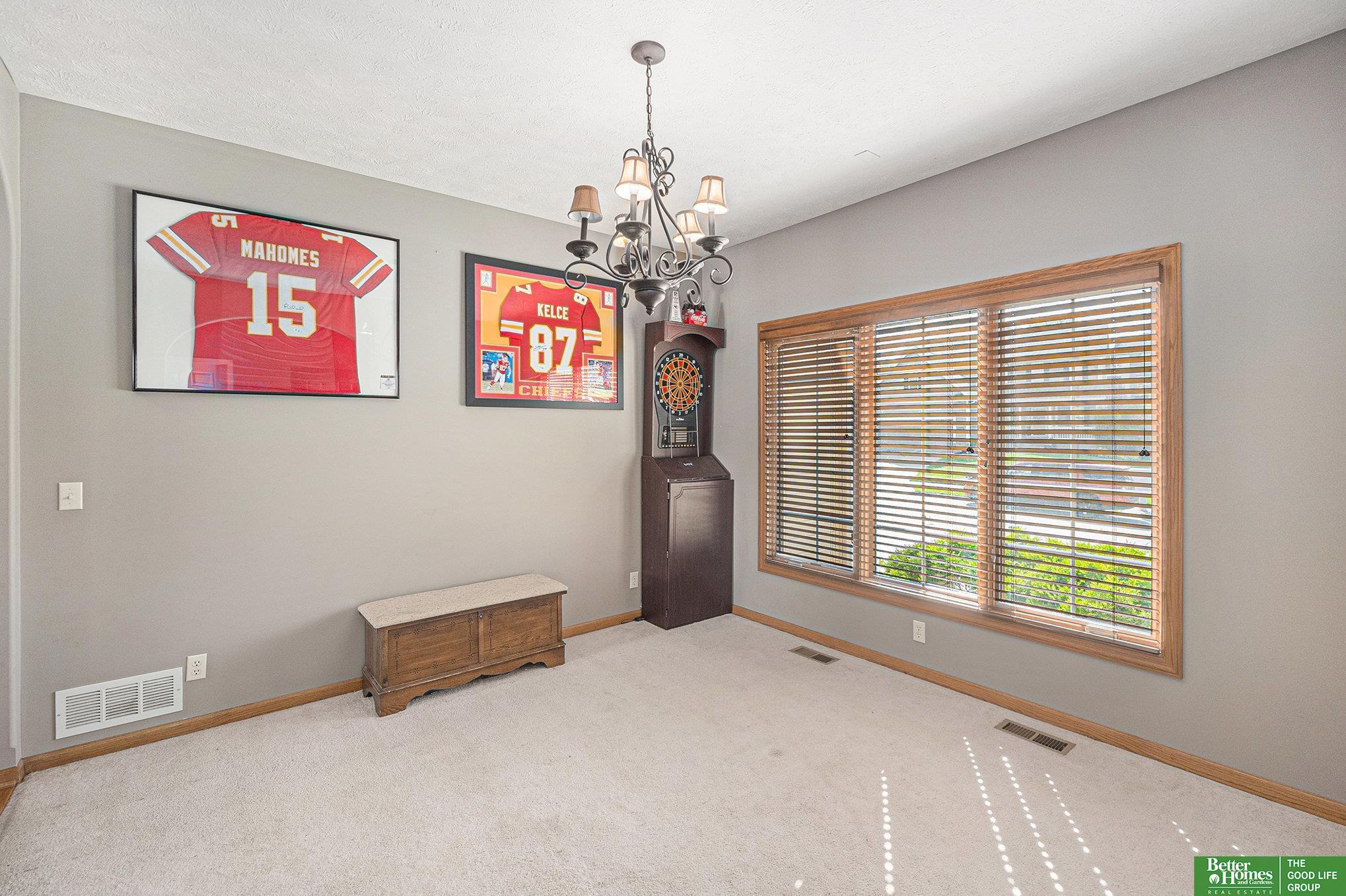 2231 Crystal Creek Drive, Papillion, Nebraska image 4
