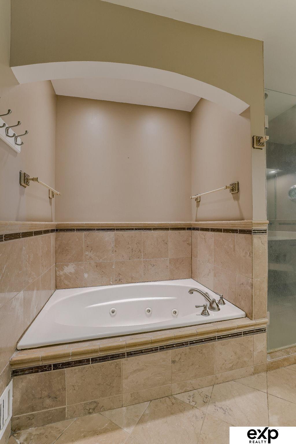 1114 S 84th Street, Omaha, Nebraska image 32