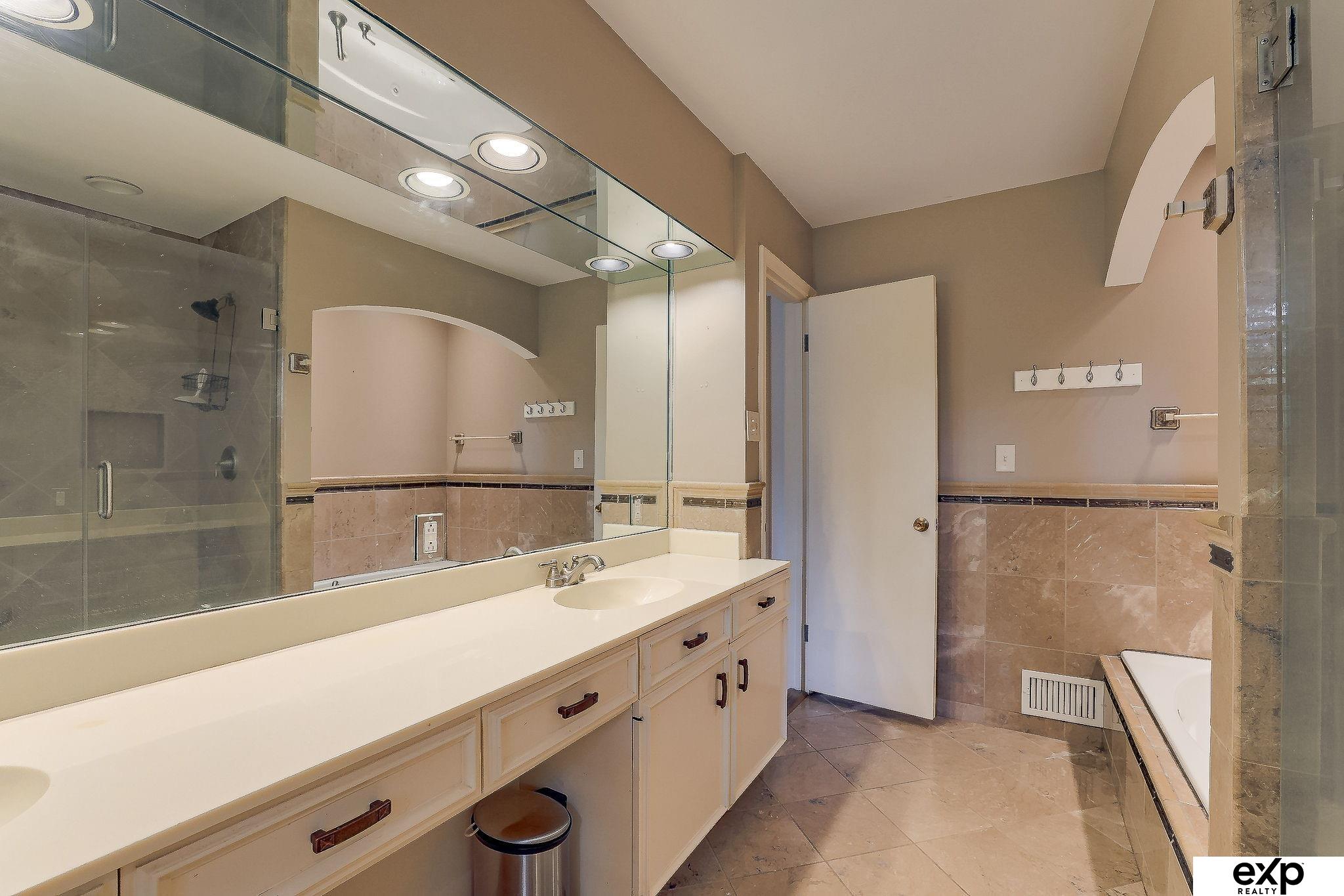1114 S 84th Street, Omaha, Nebraska image 35