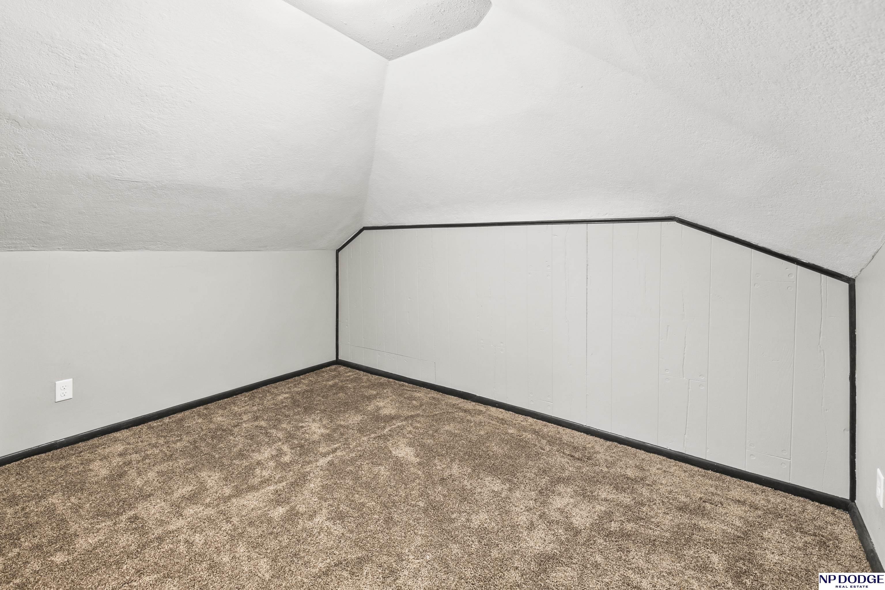 1014 High Street, Council Bluffs, Iowa image 24