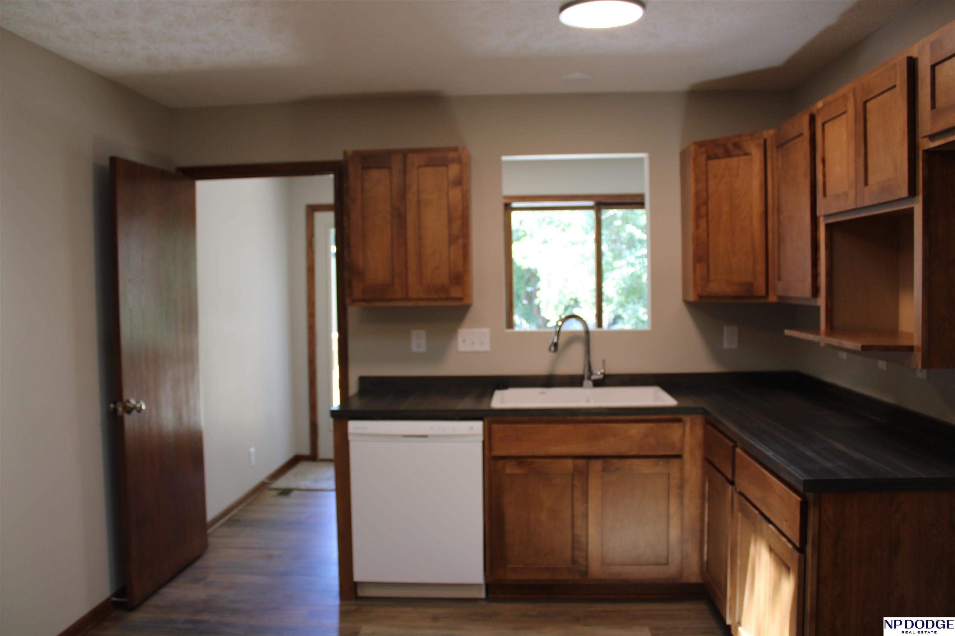 1365 Chautauqua Avenue, Lincoln, Nebraska image 9