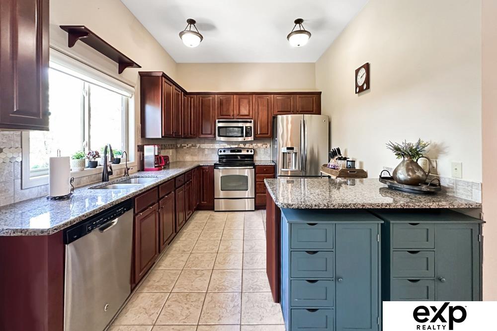 2611 N 189th Street, Elkhorn, Nebraska image 15