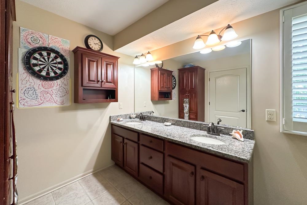 2611 N 189th Street, Elkhorn, Nebraska image 25