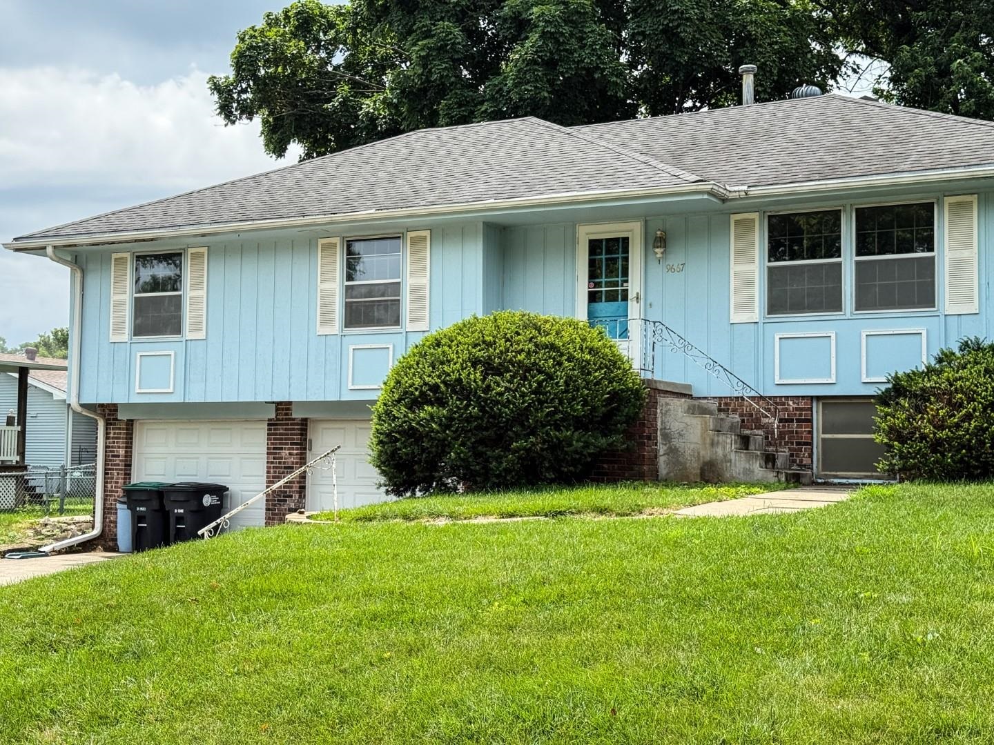 9667 Ames Avenue, Omaha, Nebraska image 1