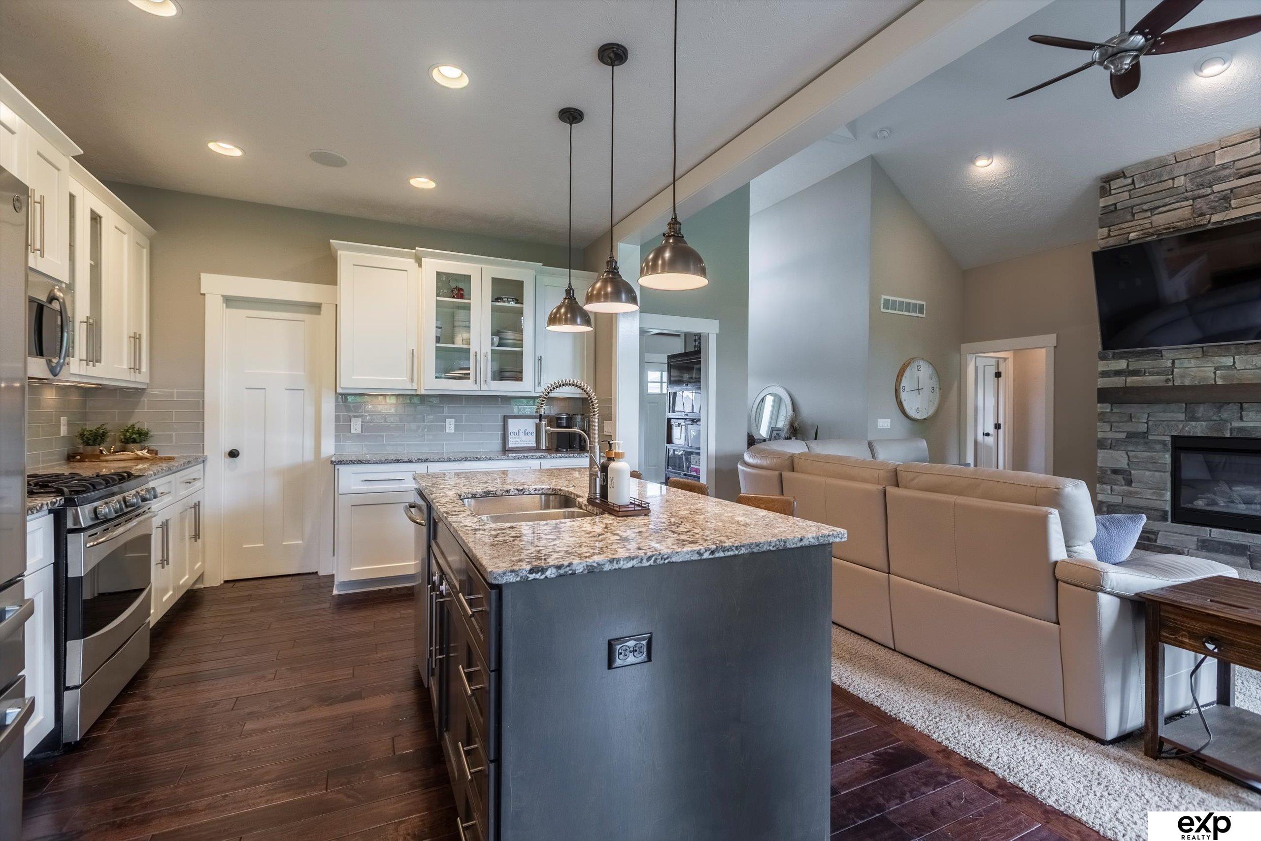 6363 Grover Street #102, Omaha, Nebraska image 15