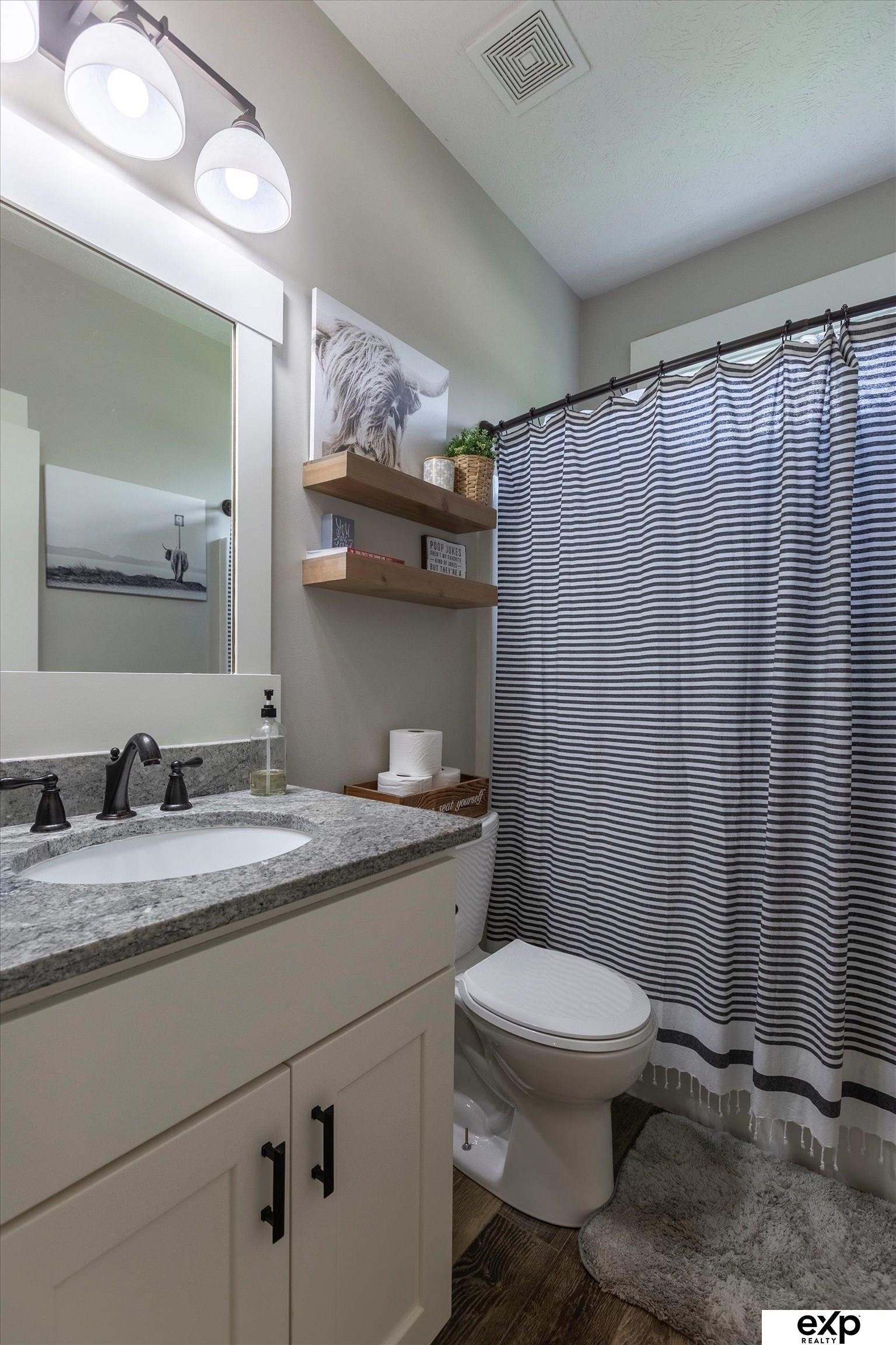6363 Grover Street #102, Omaha, Nebraska image 28