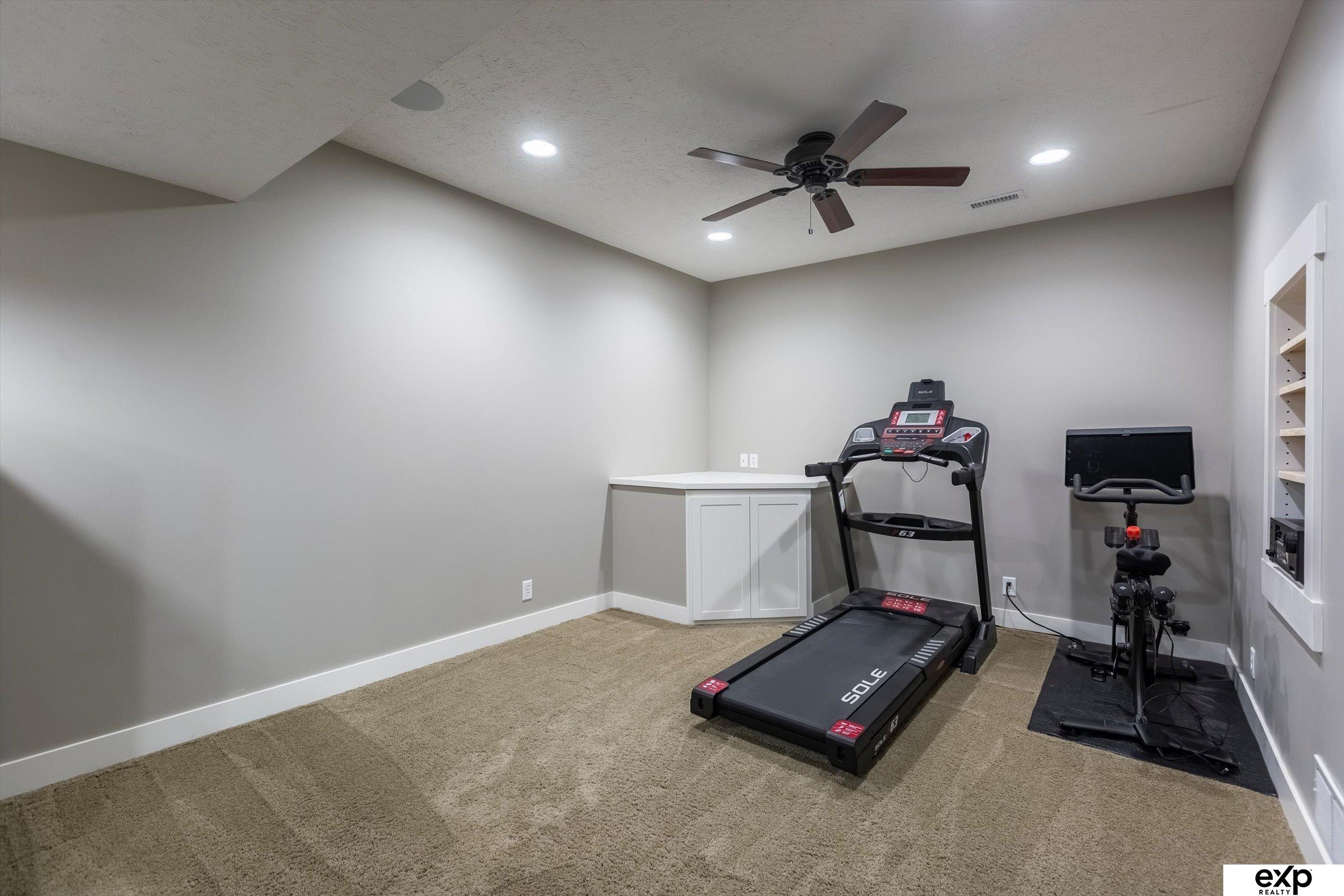 6363 Grover Street #102, Omaha, Nebraska image 39