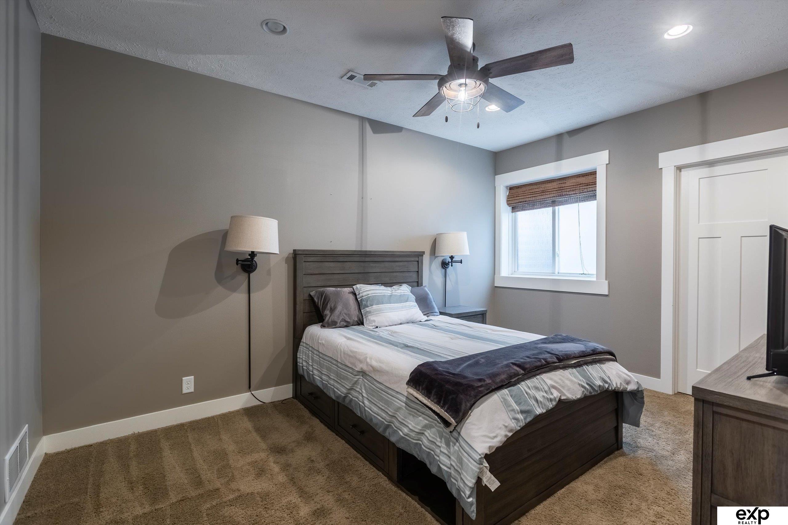 6363 Grover Street #102, Omaha, Nebraska image 40