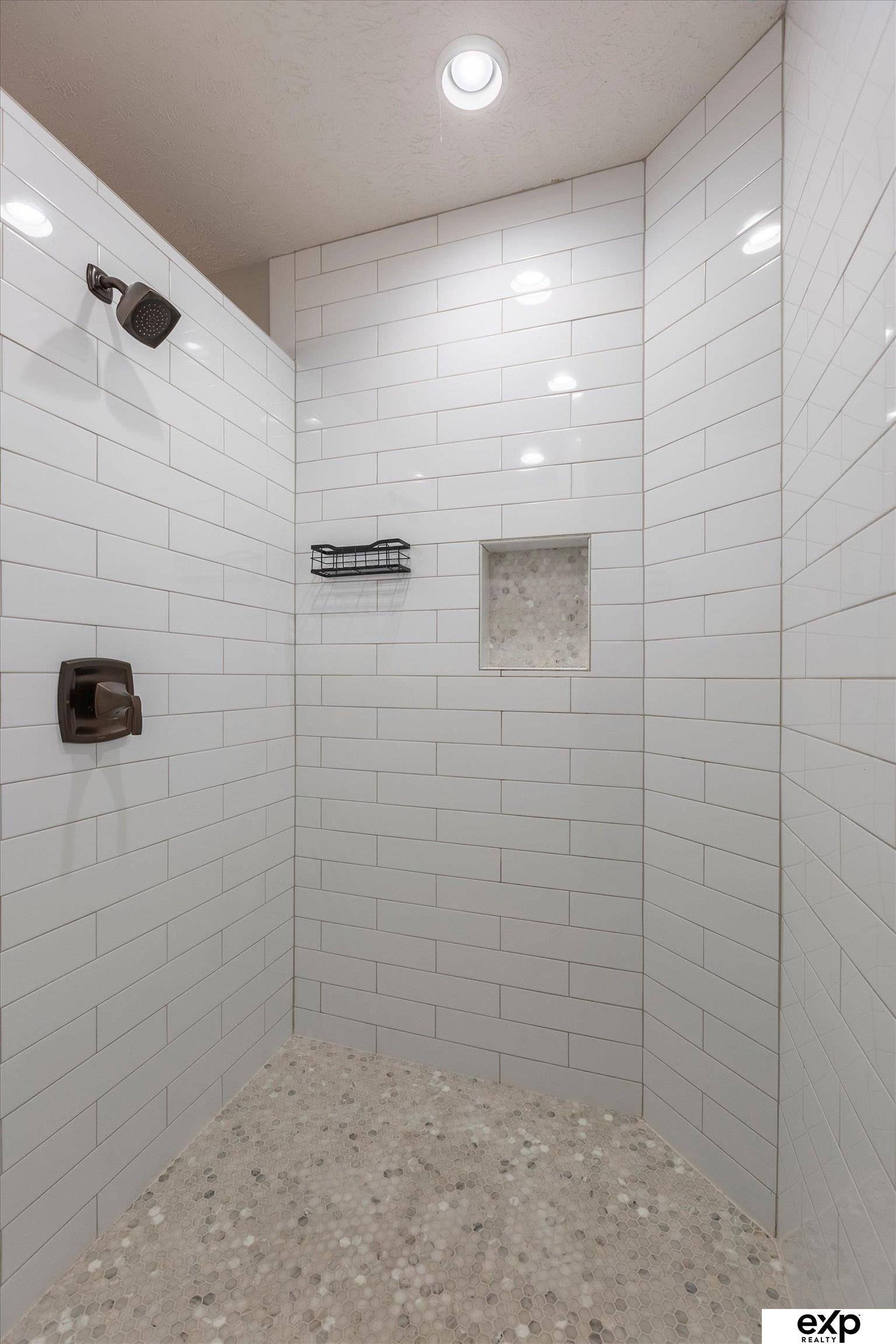 6363 Grover Street #102, Omaha, Nebraska image 42