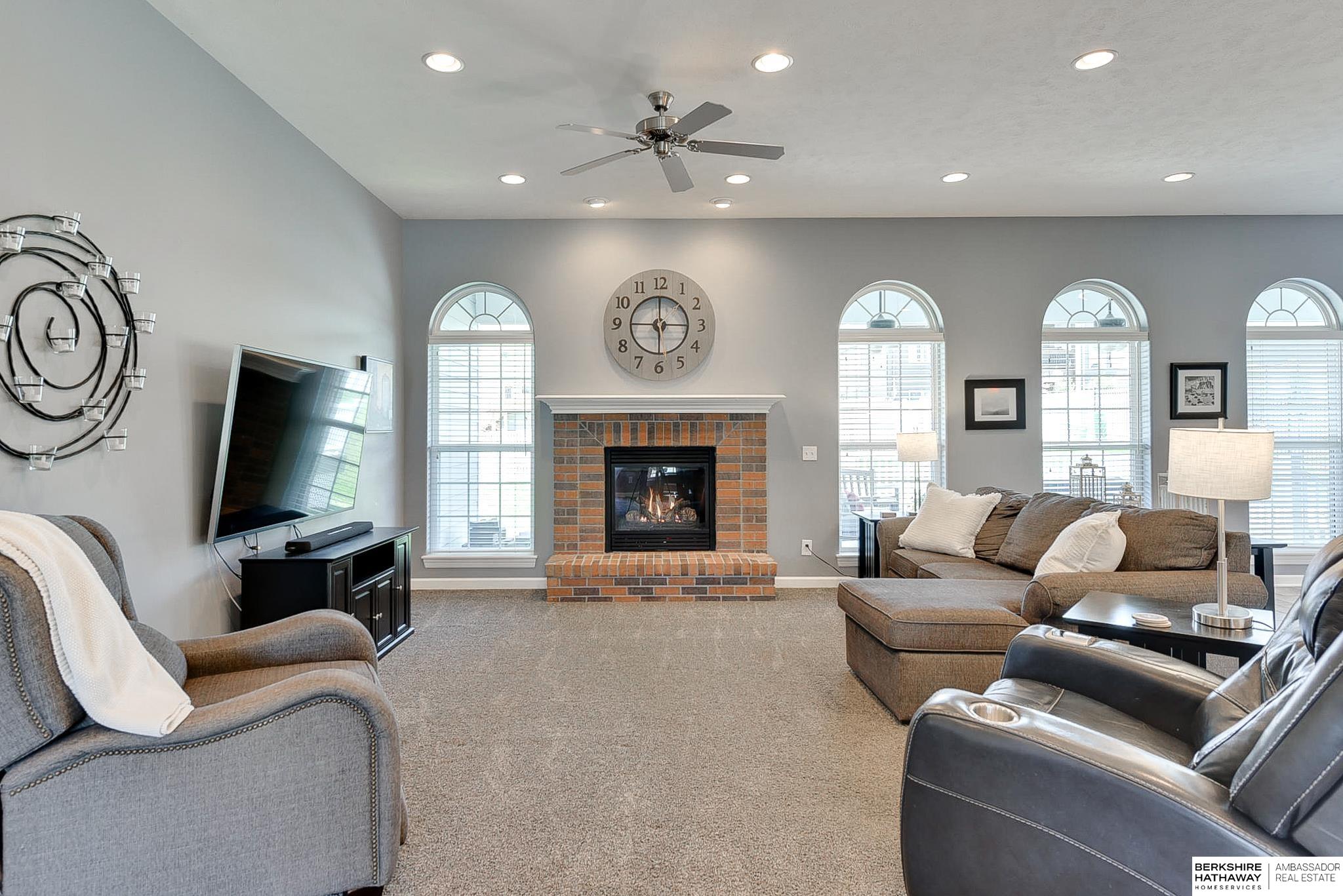 9407 S 71st Avenue, Papillion, Nebraska image 7