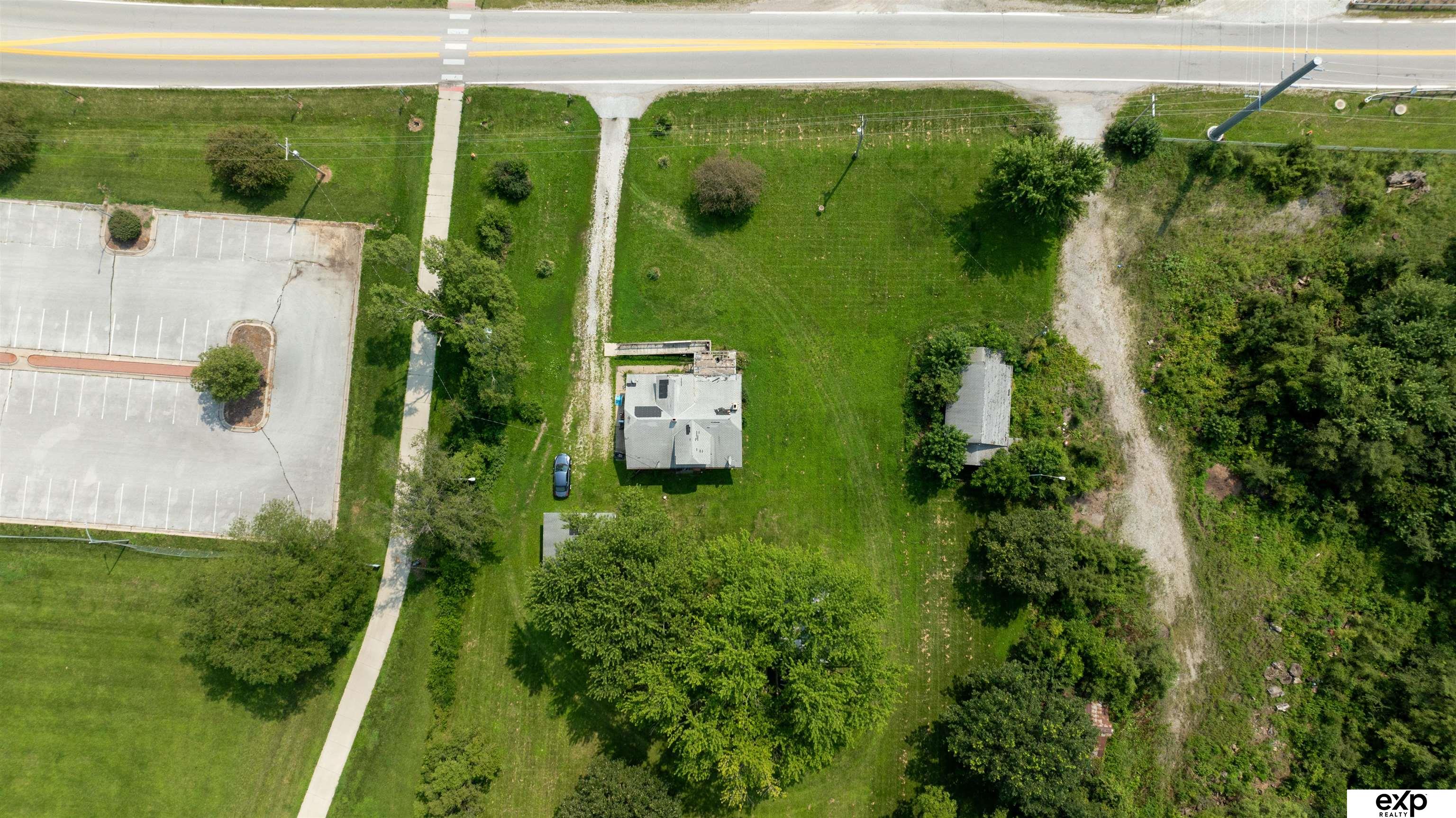 7606 S 66th Street, La Vista, Nebraska image 8