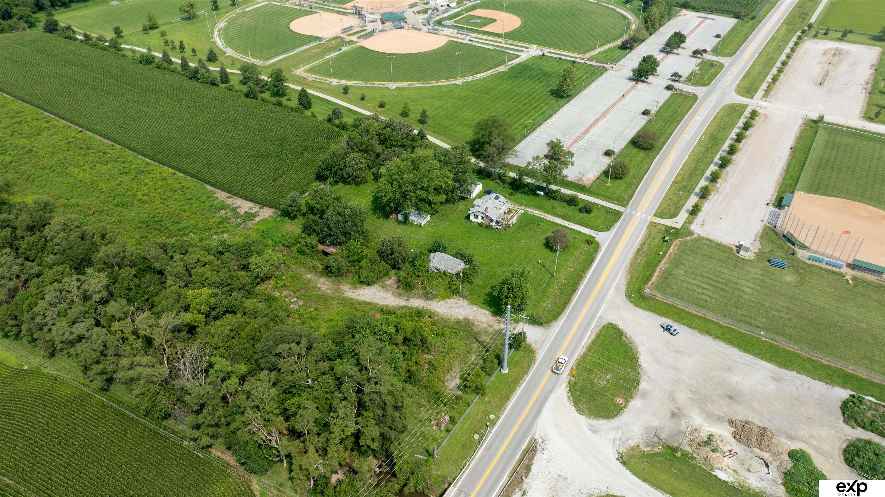 7606 S 66th Street, La Vista, Nebraska image 9