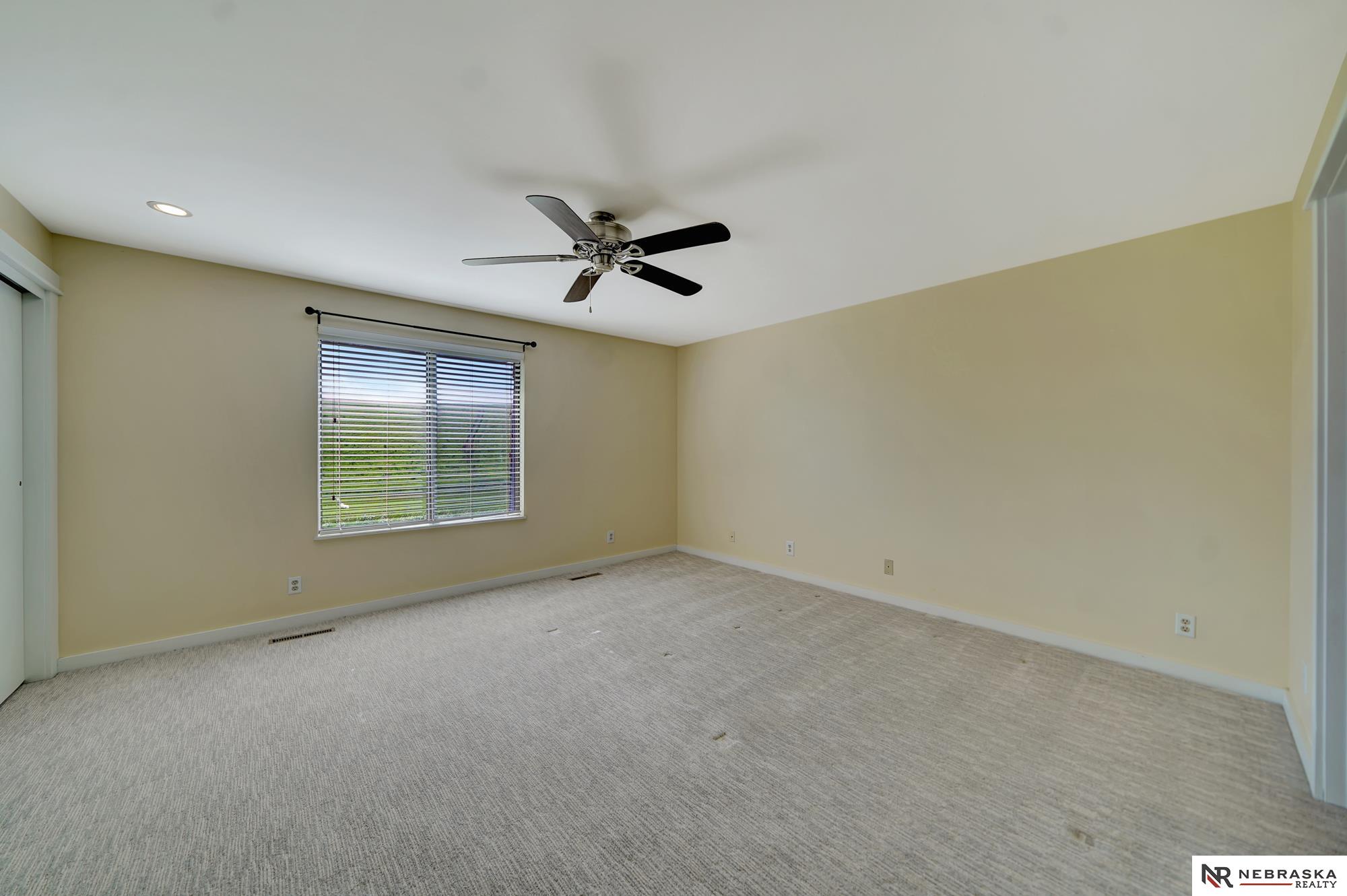 3586 Neerpark Drive, Lincoln, Nebraska image 29