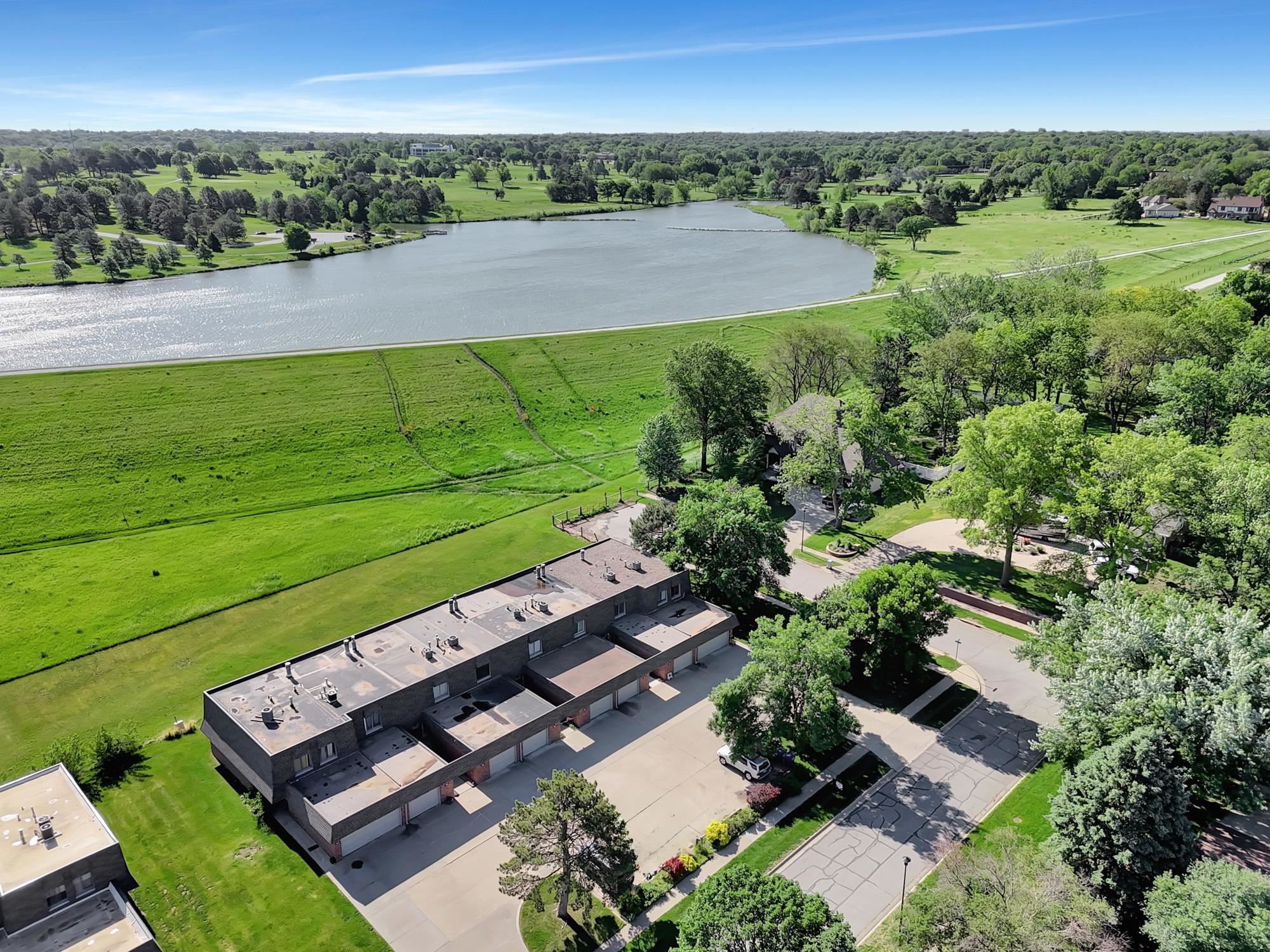 3586 Neerpark Drive, Lincoln, Nebraska image 34