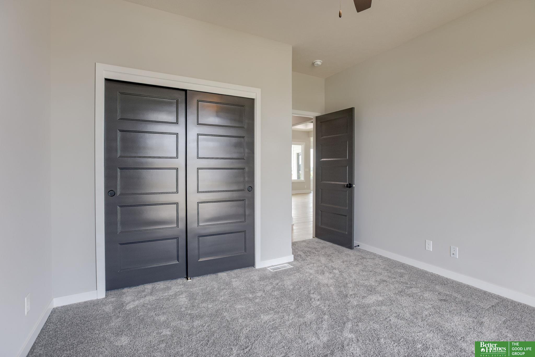 5807 N 197th Street, Elkhorn, Nebraska image 21