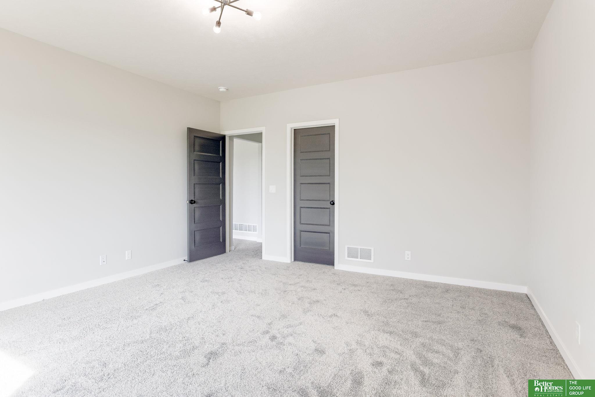 5807 N 197th Street, Elkhorn, Nebraska image 31