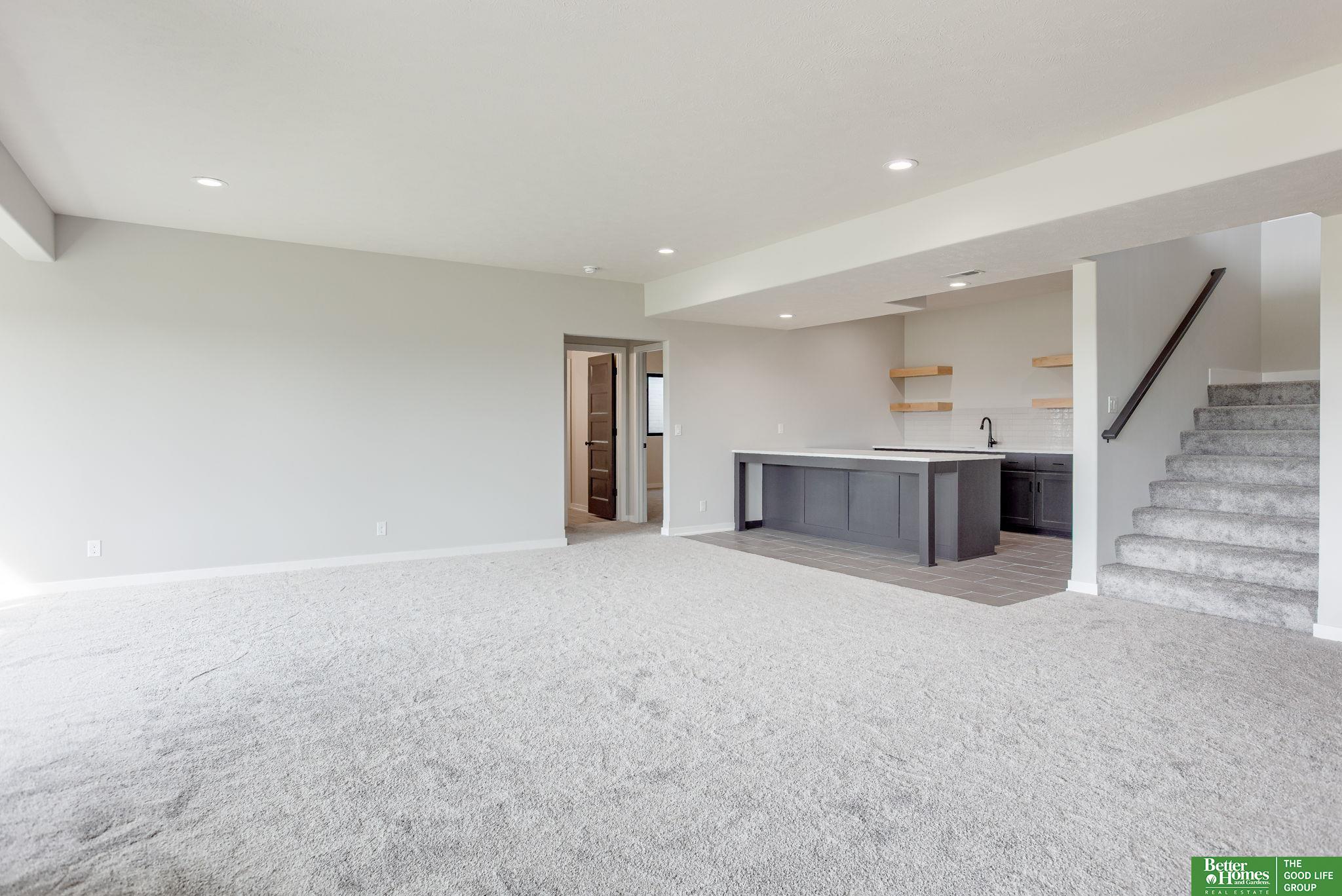 5807 N 197th Street, Elkhorn, Nebraska image 32