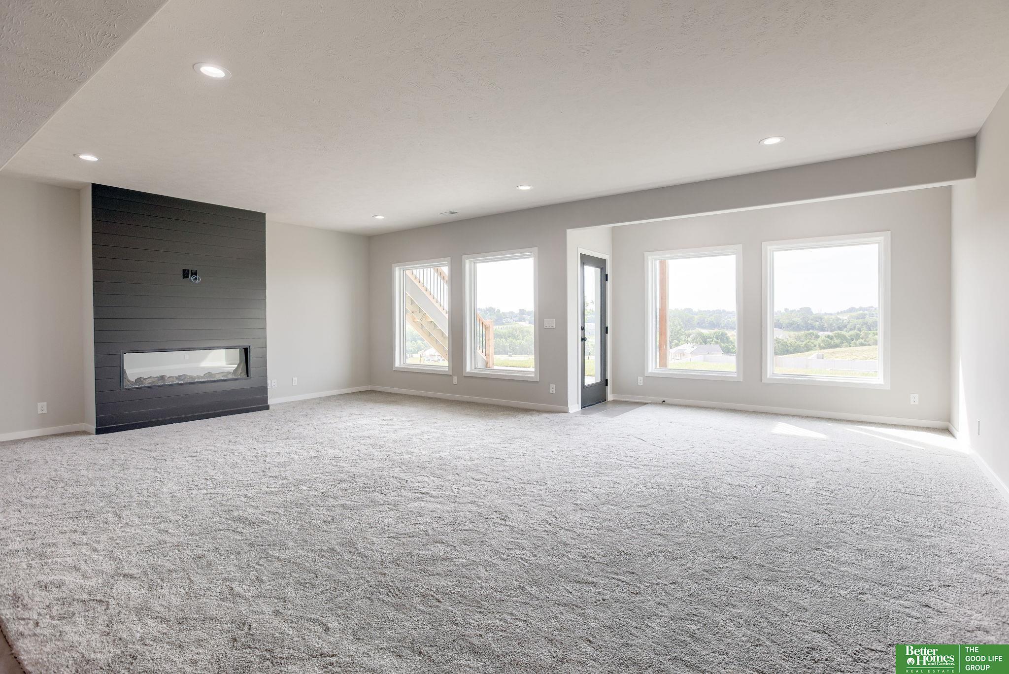 5807 N 197th Street, Elkhorn, Nebraska image 36